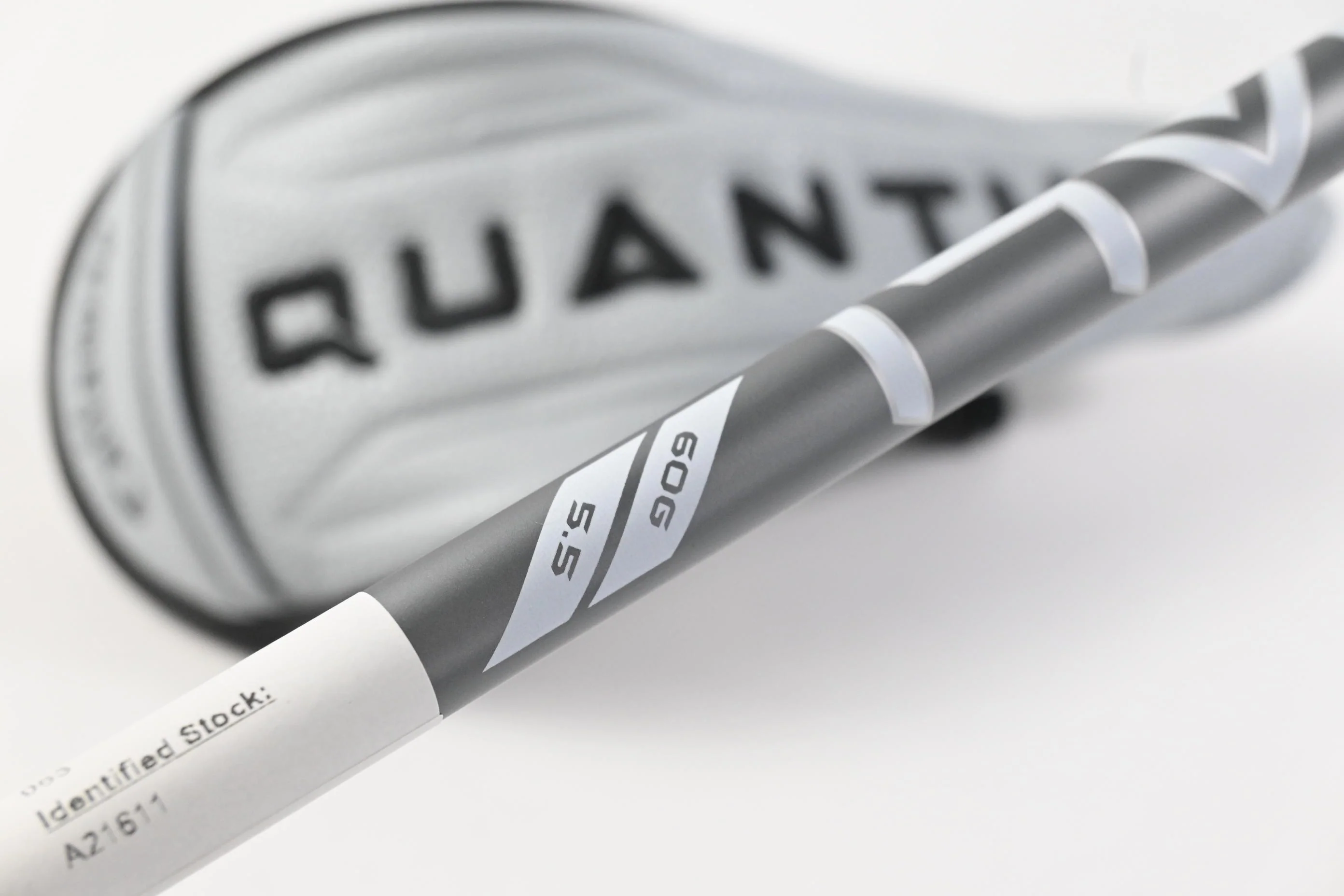 Callaway Quantum Max OS #4 Hybrid / 20 Degree / Regular Flex Denali Frost 60 - Image 6