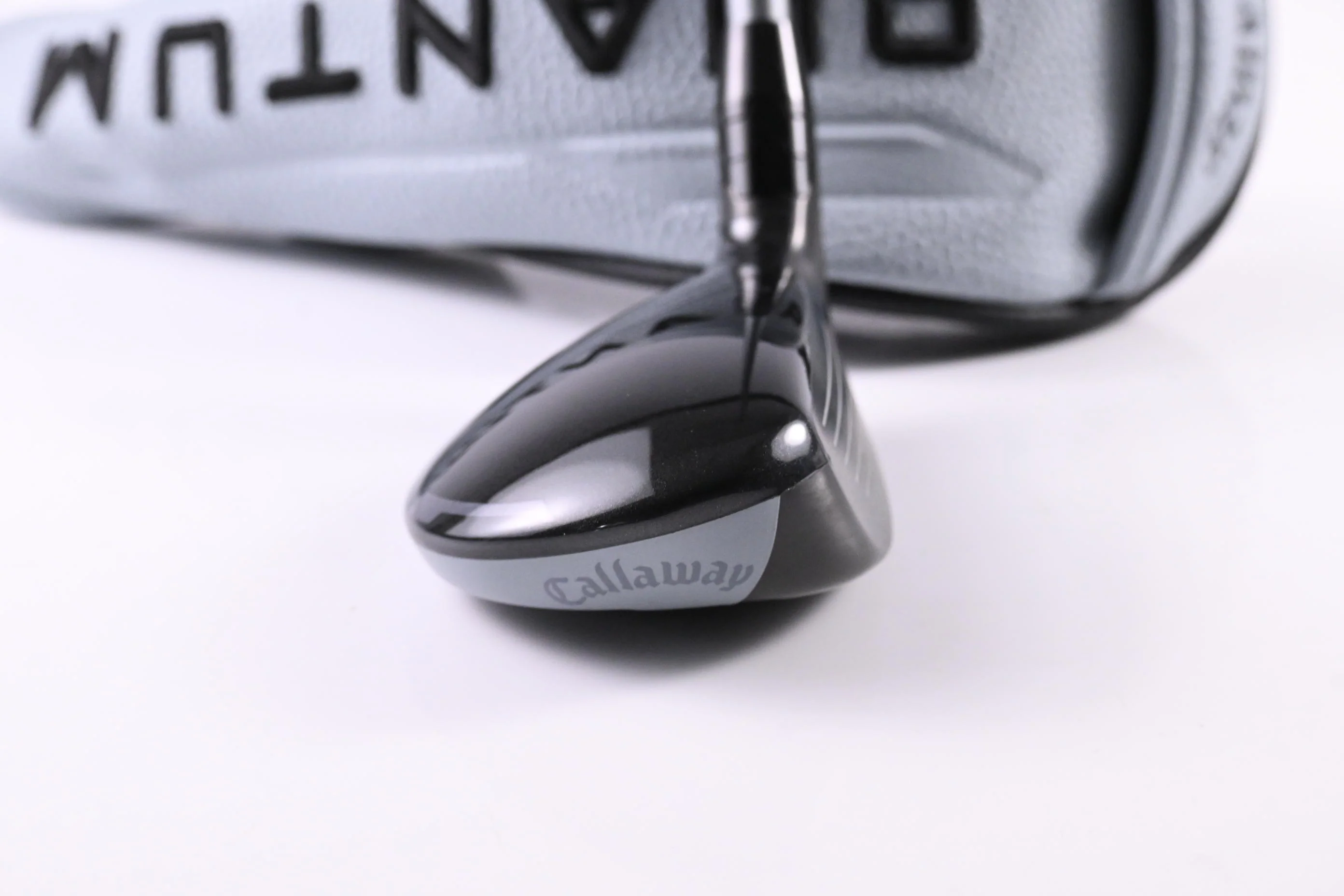 Callaway Quantum Max OS #4 Hybrid / 20 Degree / Regular Flex Denali Frost Silver 60 - Image 3