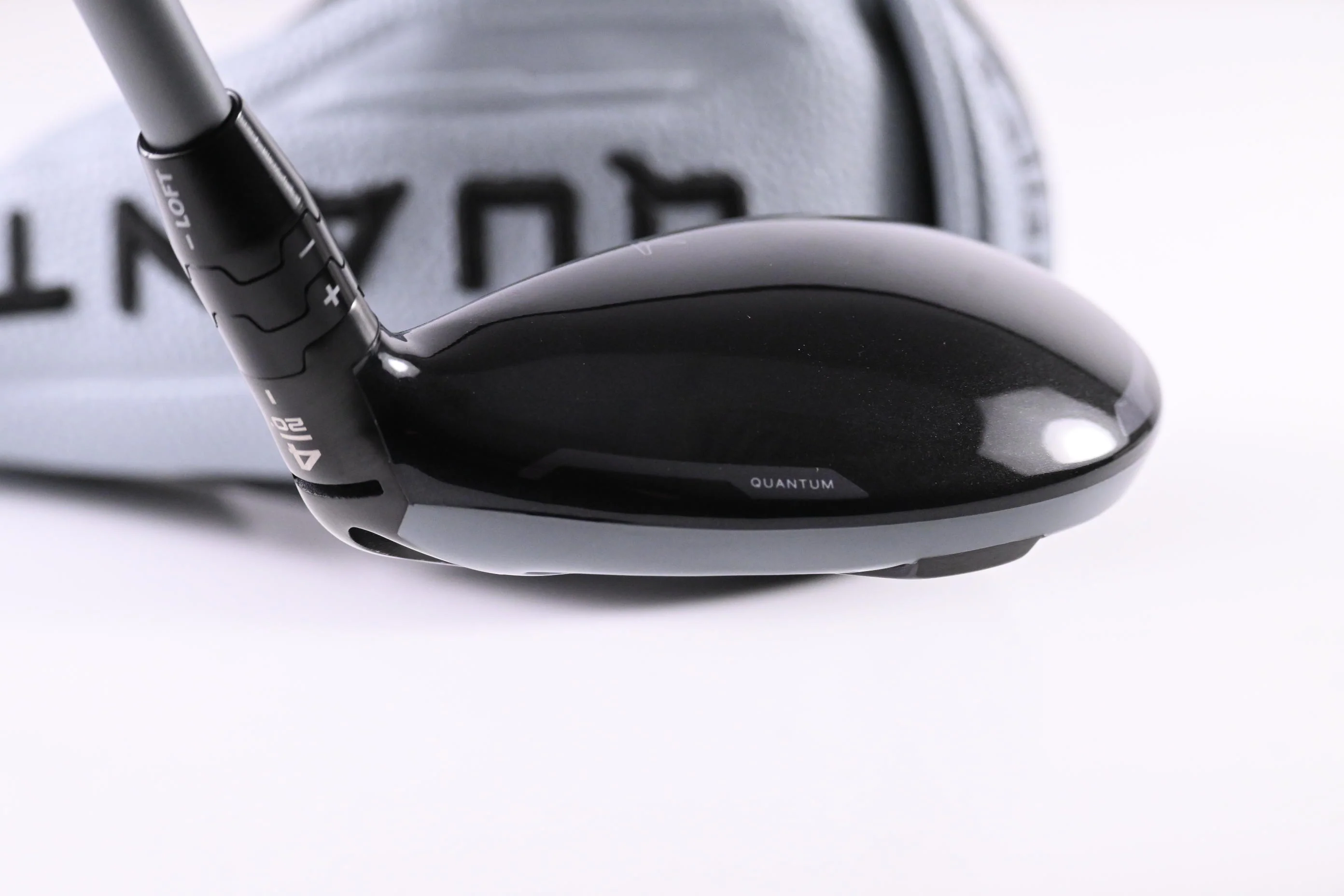 Callaway Quantum Max OS #4 Hybrid / 20 Degree / Regular Flex Denali Frost Silver 60 - Image 5
