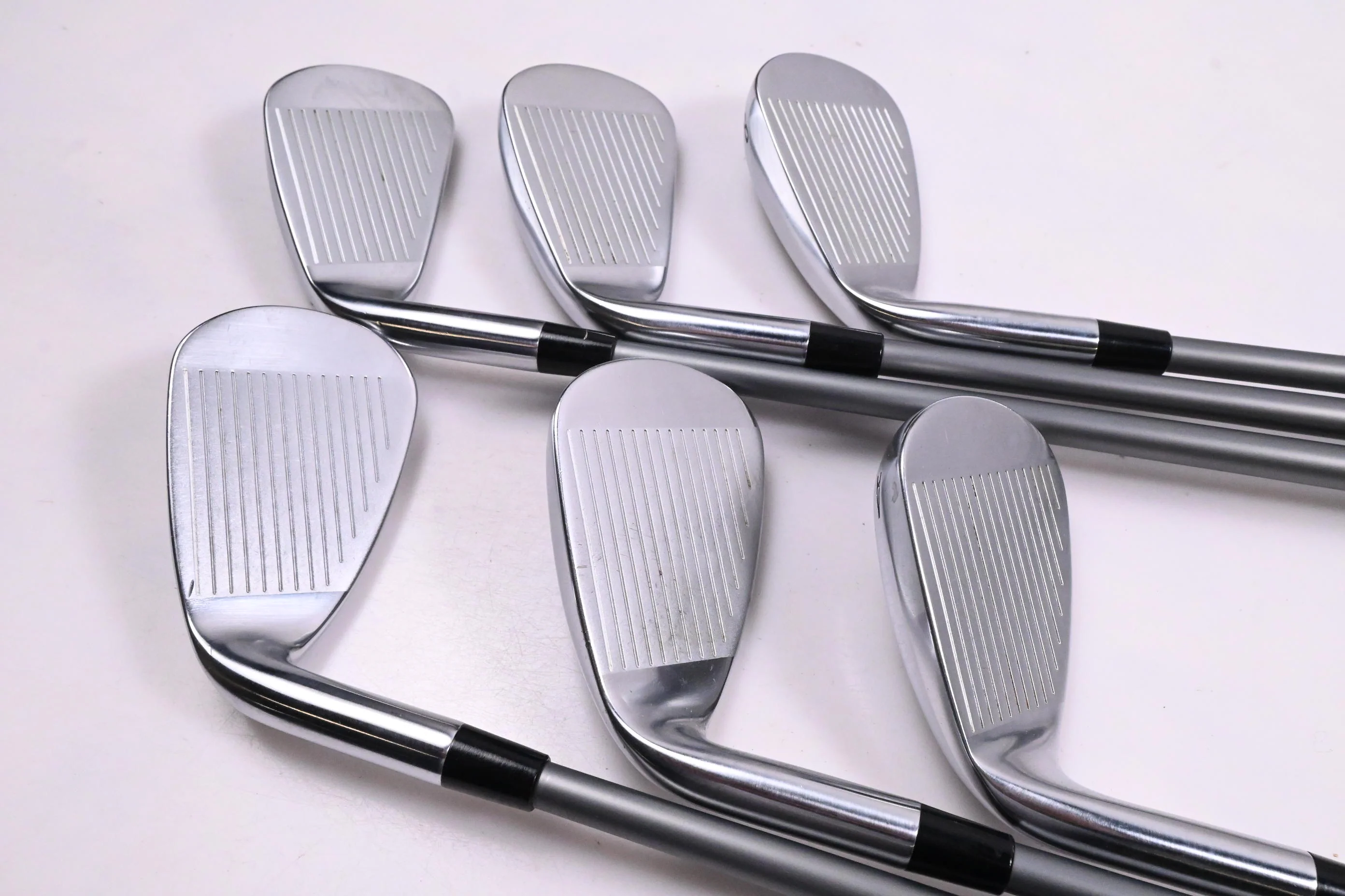 Callaway Quantum Max OS Irons / 6-PW+GW / Regular Flex Denali Frost Silver 60 - Image 3