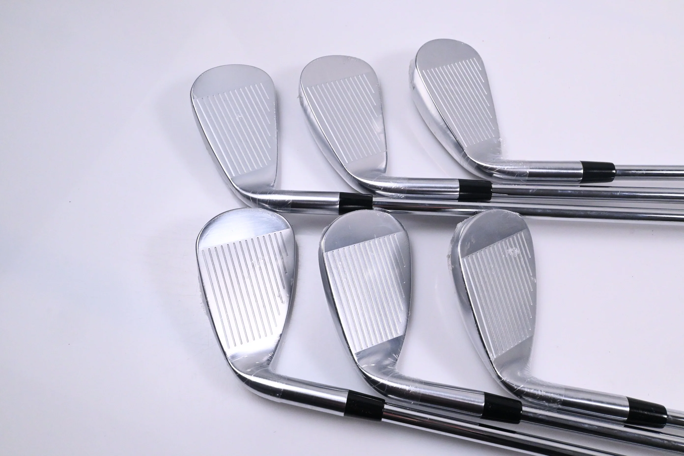 Callaway Quantum Max OS Irons / 5-PW / Regular Flex True Temper Elevate 85 - Image 3