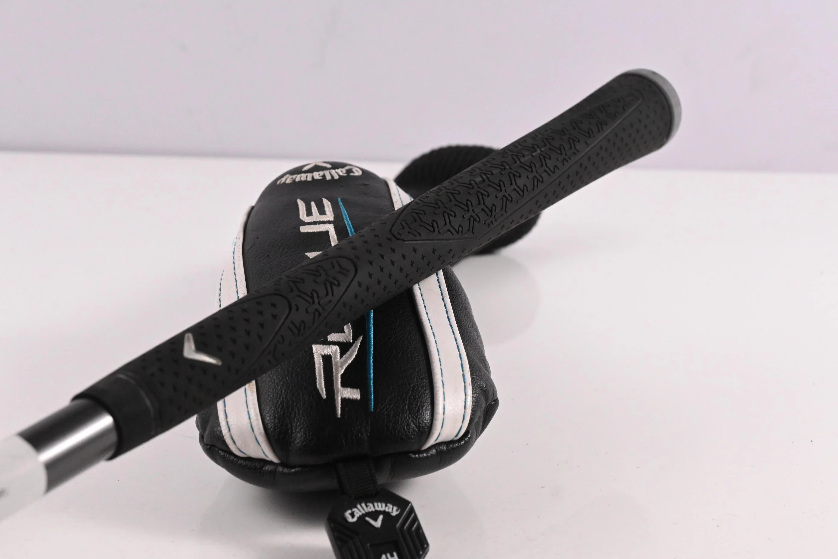 Callaway Rogue #4 Hybrid / 21 Degree / Stiff Flex Aldila Synergy 60 Shaft - Image 8