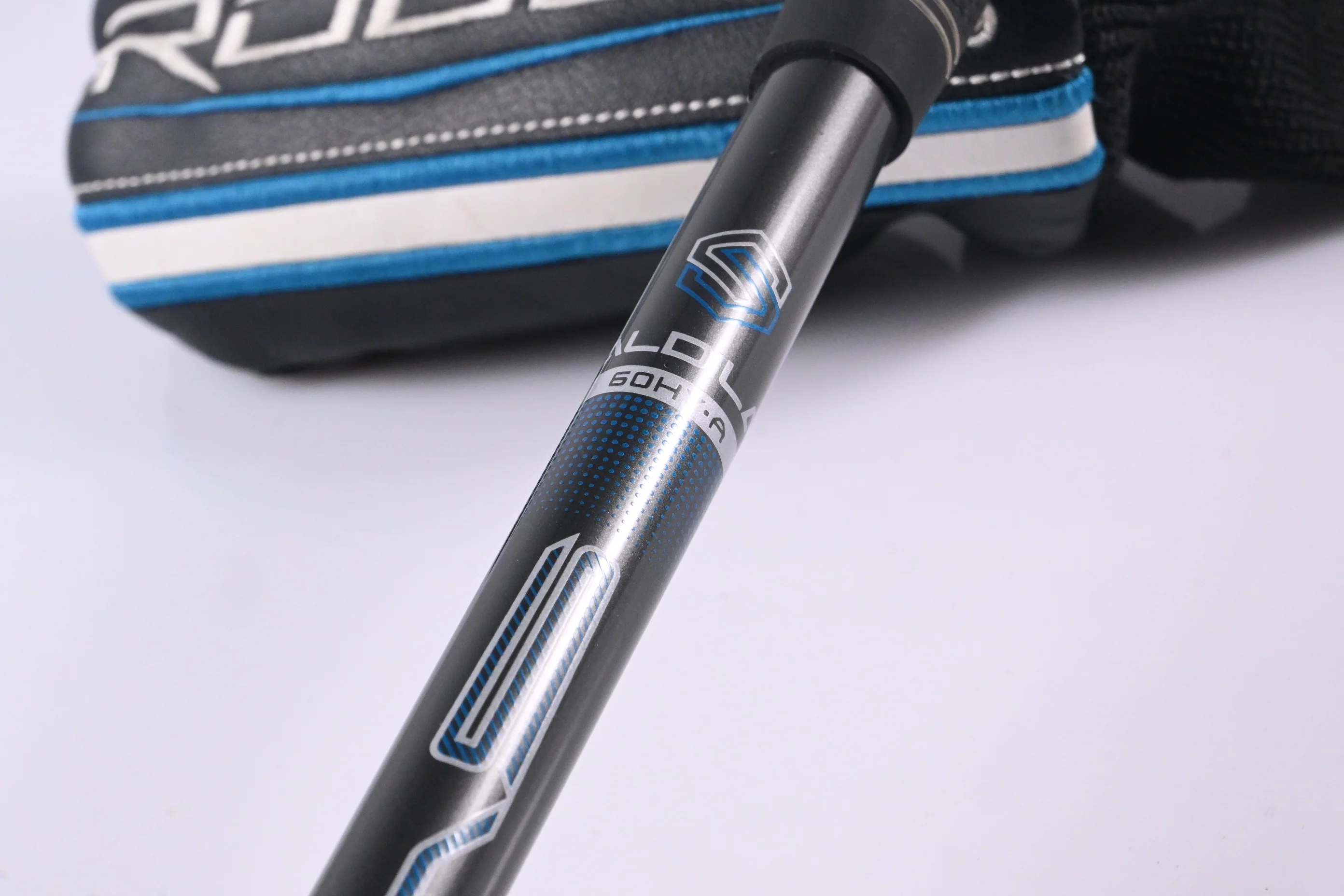 Callaway Rogue #4 Hybrid / 21 Degree / Senior Flex Aldila Synergy Blue 60 Shaft - Image 6