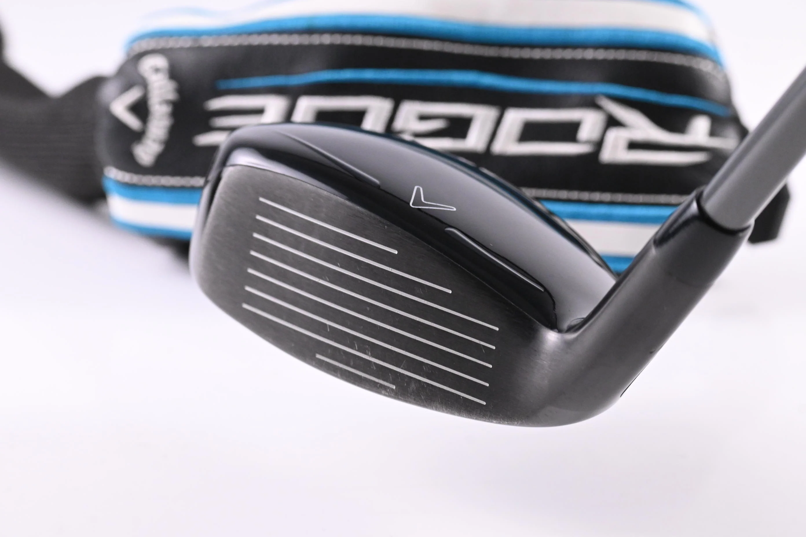 Callaway Rogue #2 Hybrid / 17 Degree / Regular Flex Aldila SYNERGY Blue 60 Shaft - Image 4