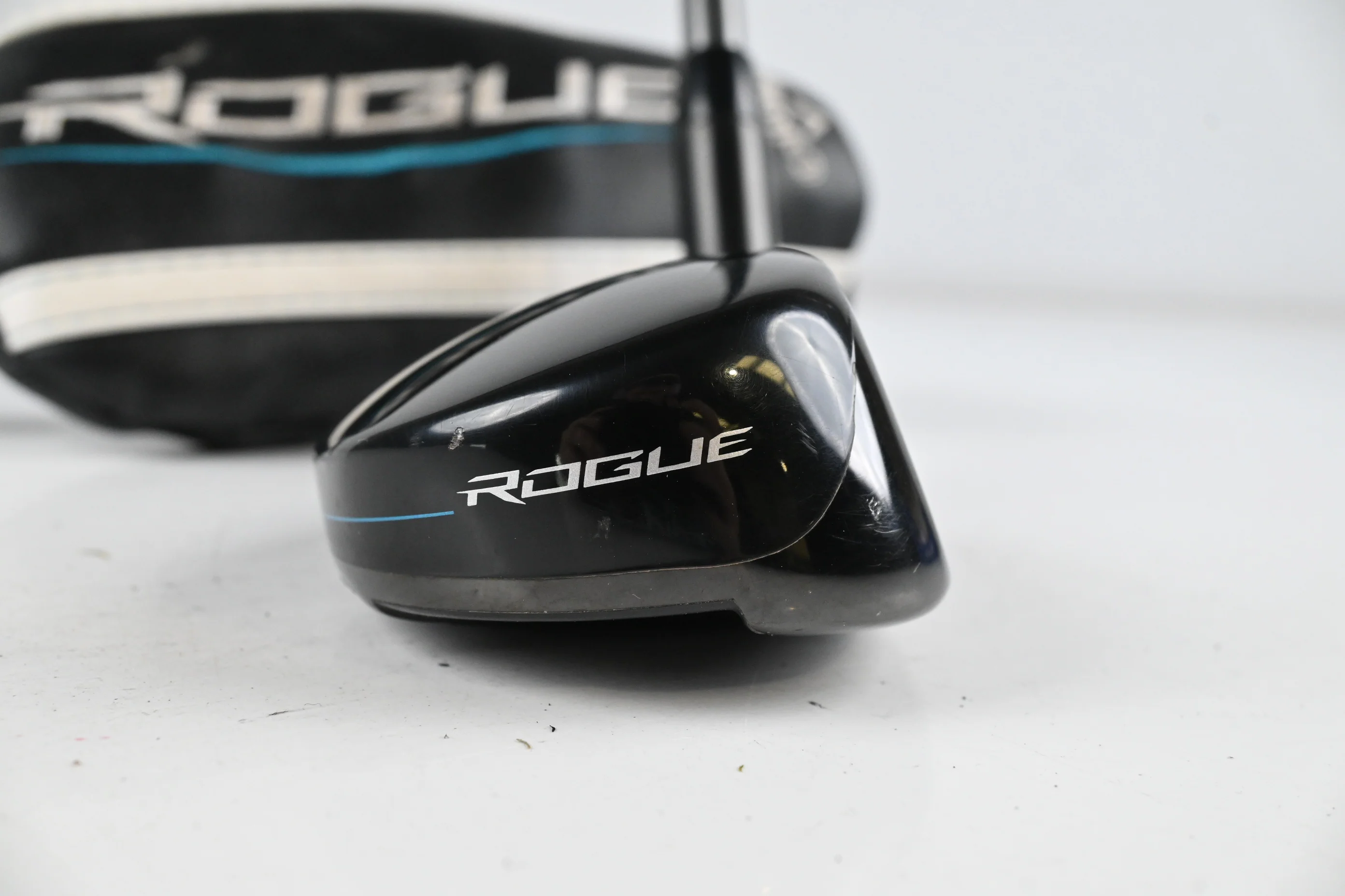 Callaway Rogue #4 Hybrid / 21 Degree / Regular Flex Aldila Synergy 60 Shaft - Image 3