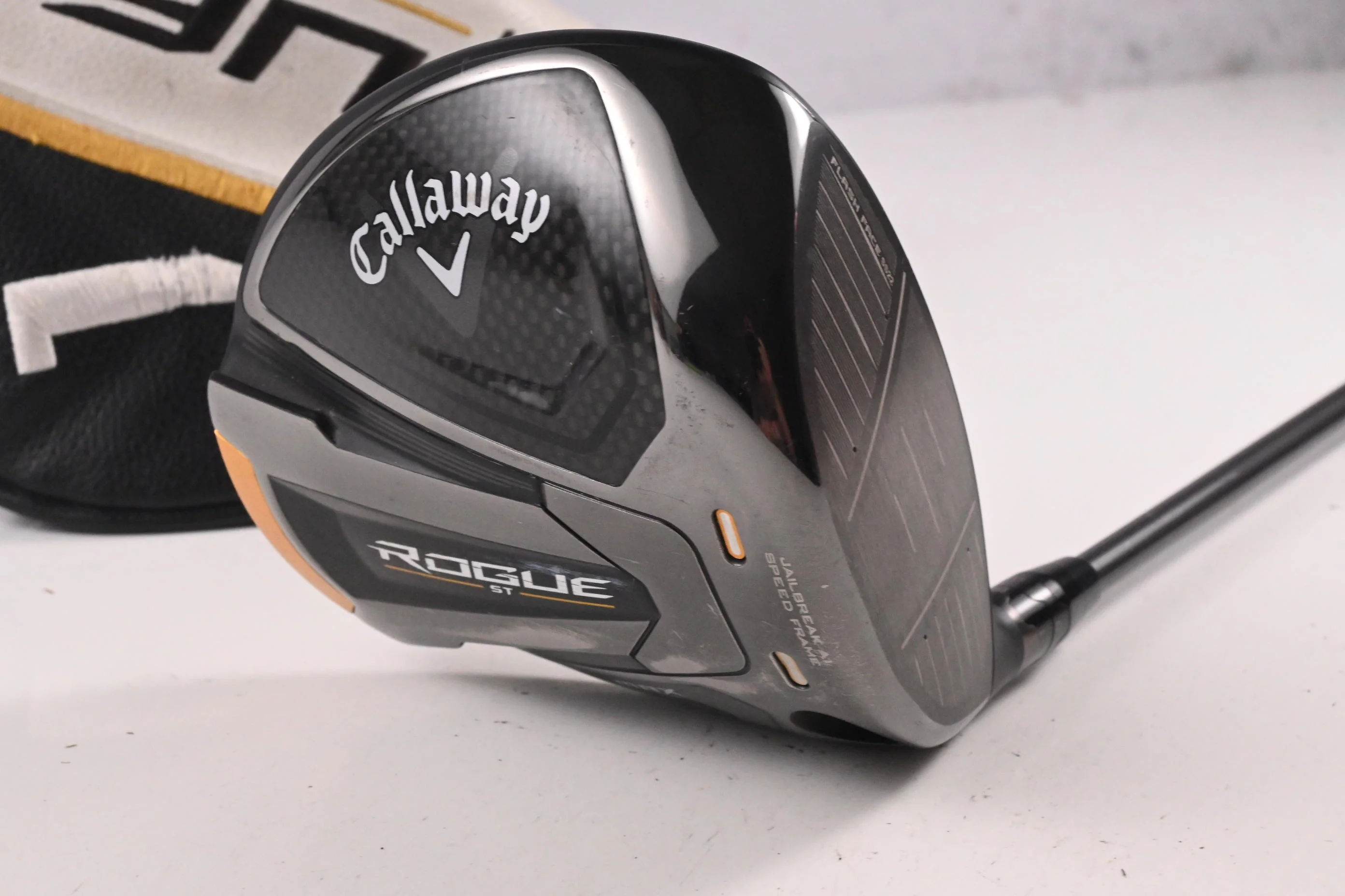 Callaway Rogue ST MAX Driver / 9 Degree / Regular Flex Evenflow Riptide 50 Shaft