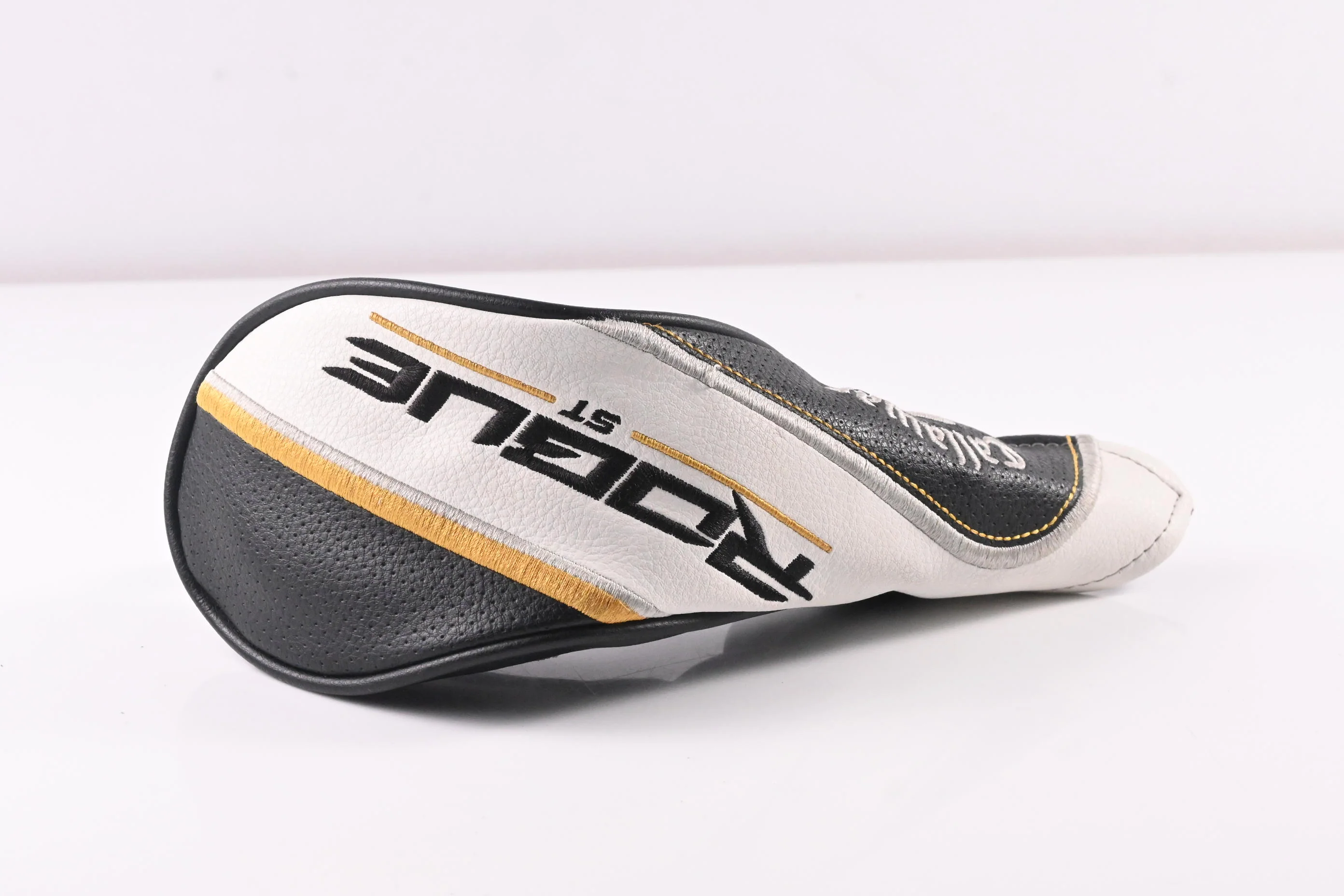 Callaway Rogue ST Max OS #4 Hybrid / 21 Degree / Senior Flex Cypher 50 Shaft - Image 9