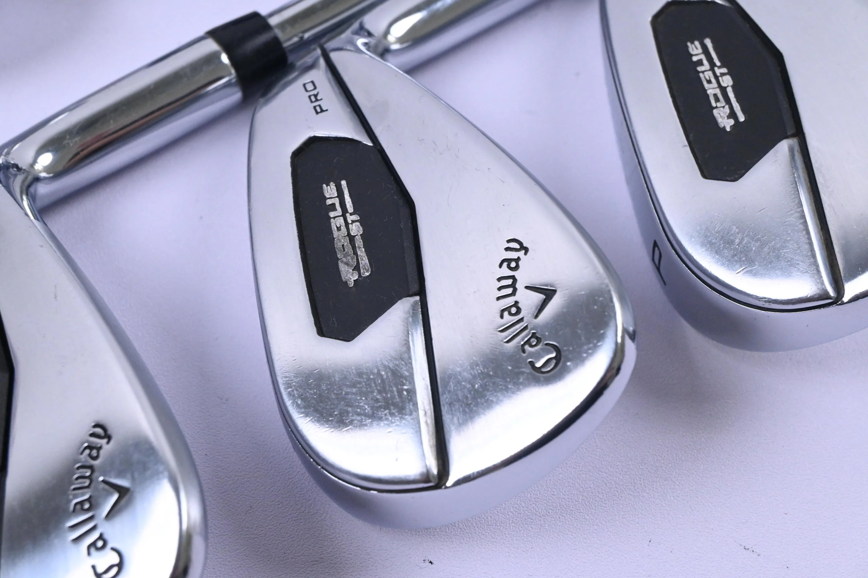 Callaway Rogue ST Pro Irons / 5-PW / Regular Flex Elevate MPH 95 Shafts