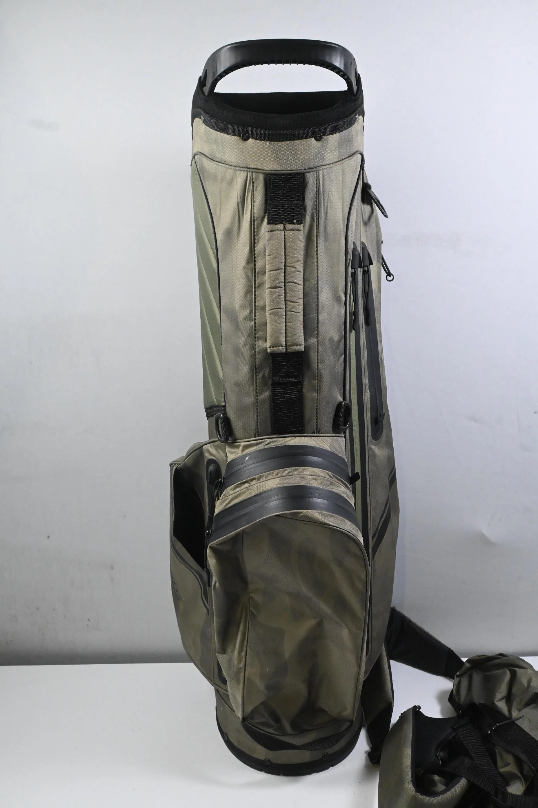 Callaway Chase Dry Stand Bag / 4-Way Divider / Camo - Image 3