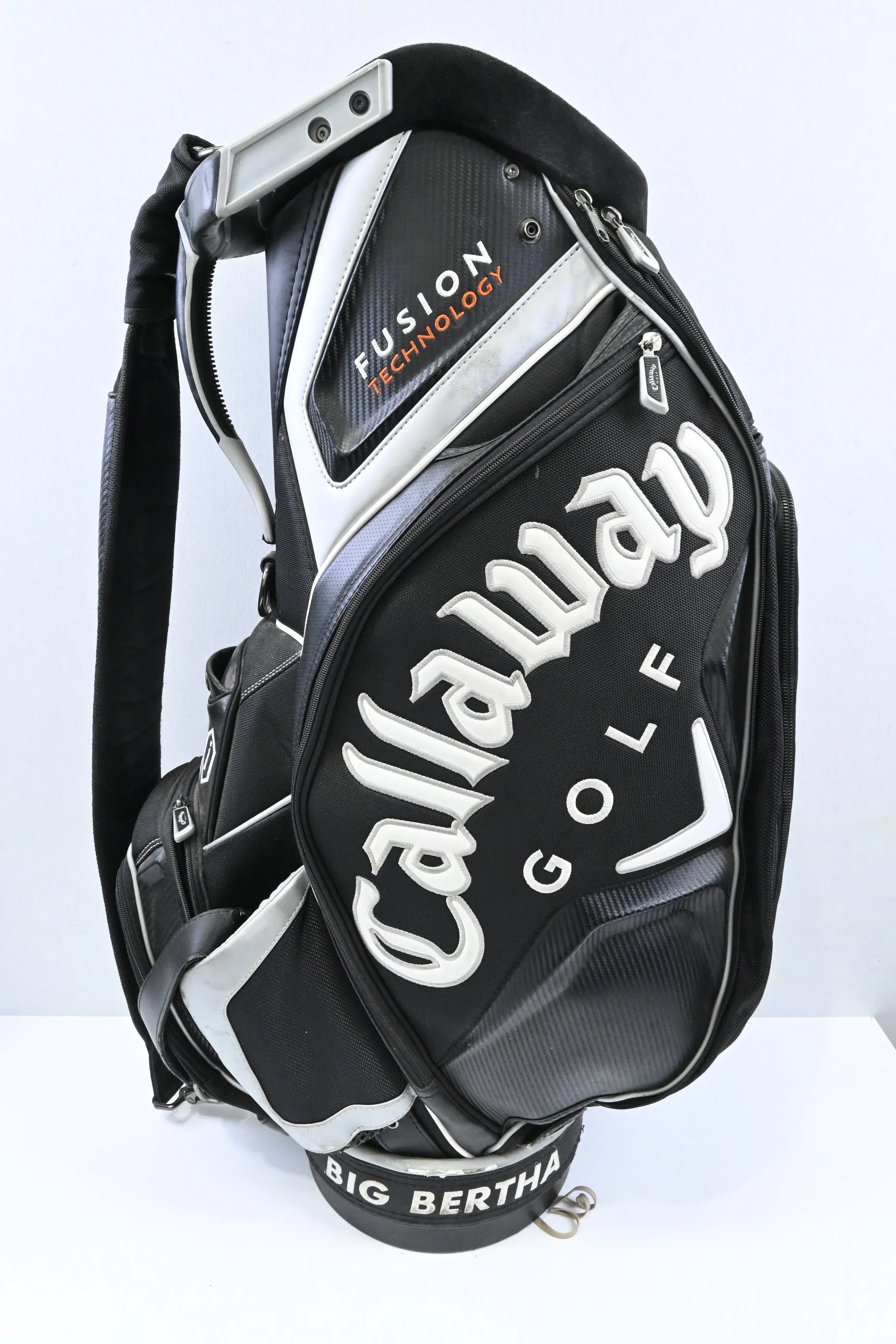 Callaway Fusion Tour Bag / 6-Way / Black, White
