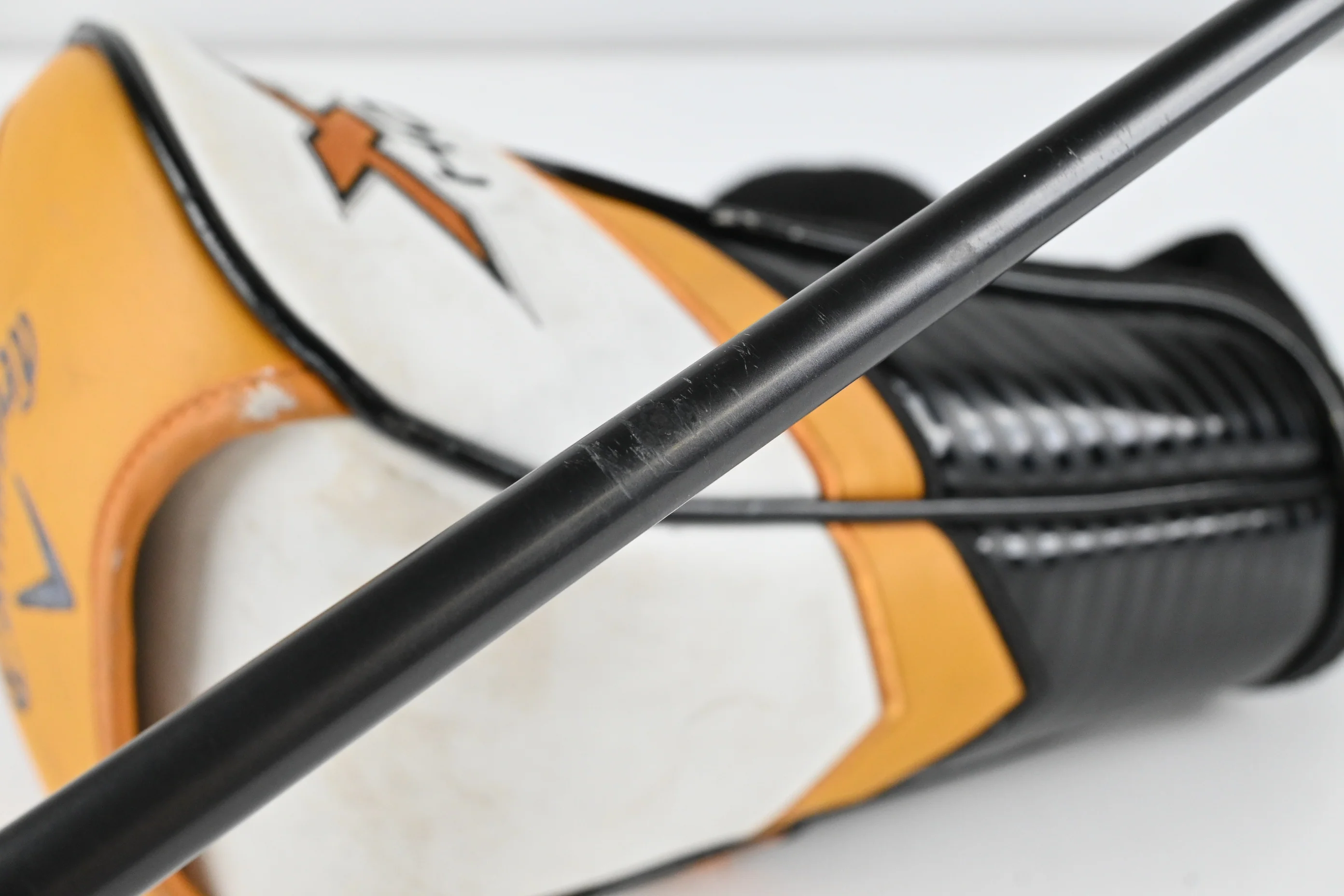 Callaway X2 Hot Driver / 10.5 Degree / Regular Flex Aldila Tour Blue ATX 55 - Image 10