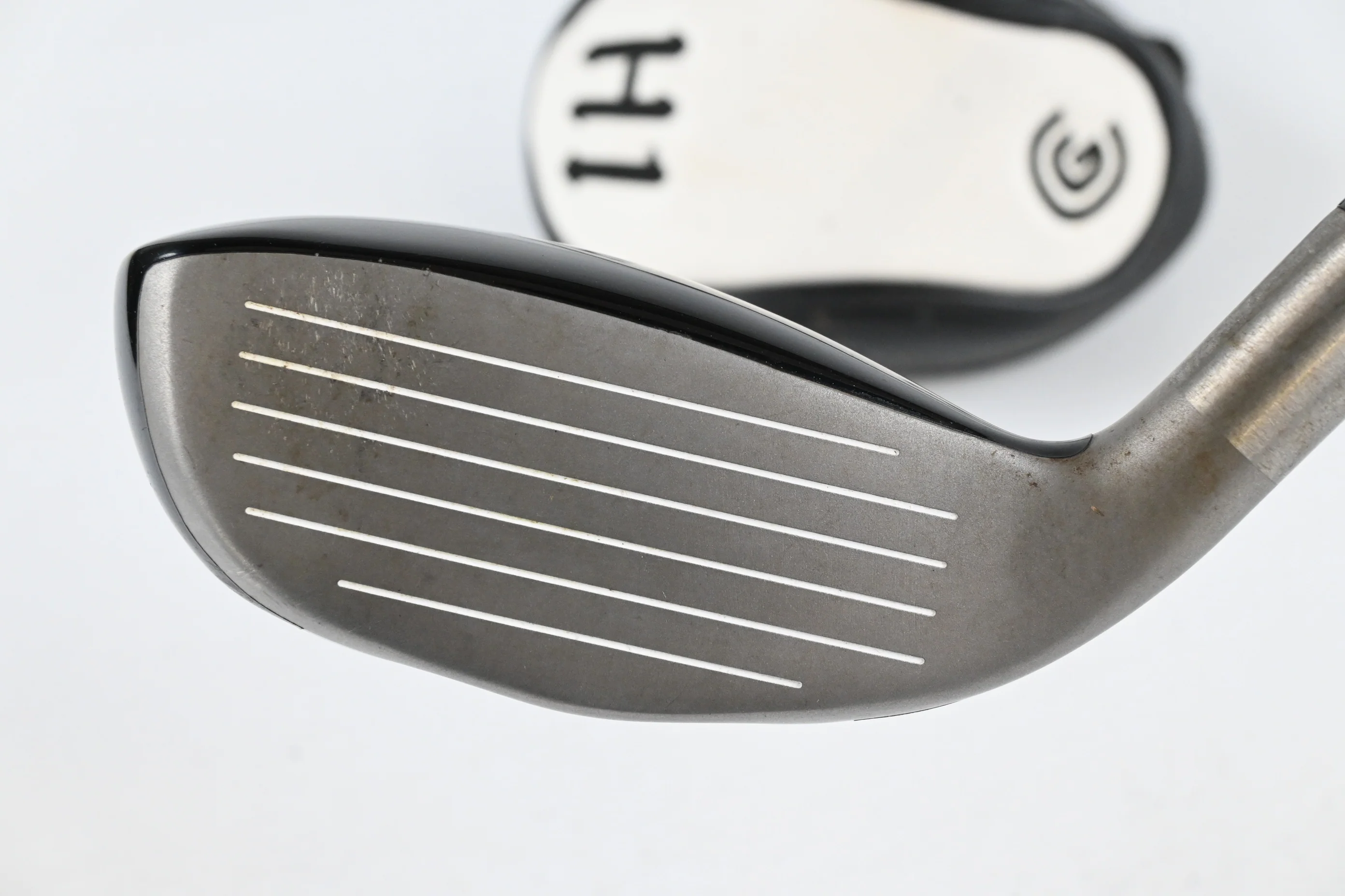 Cleveland 588 Gliderail #1 Hybrid / 15.5 Degree / X-Flex Miyzaki C.Kua 83 Shaft - Image 4