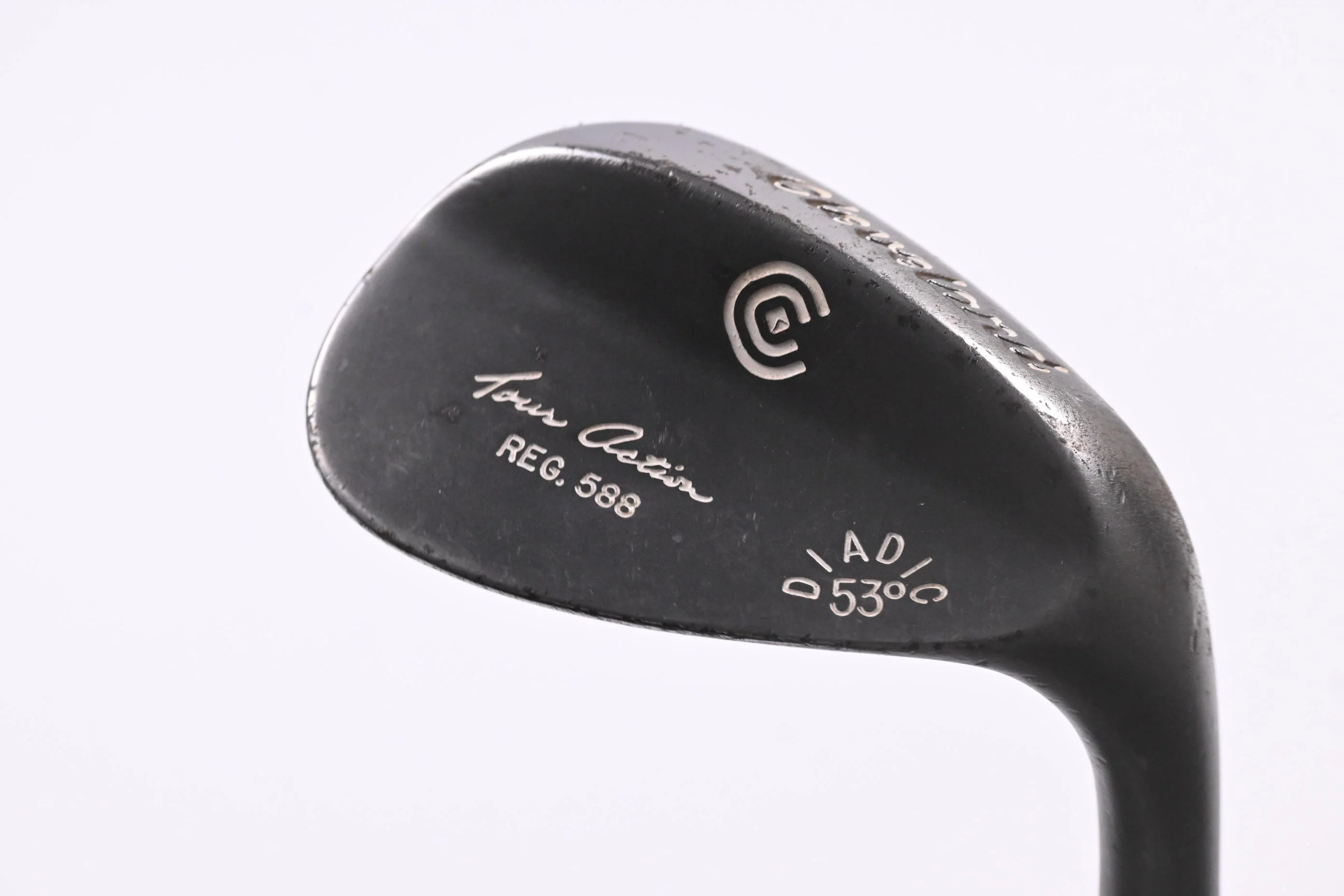 Cleveland Tour Action Reg 588 Sand Wedge / 53 Degree / Regular Flex Aldila