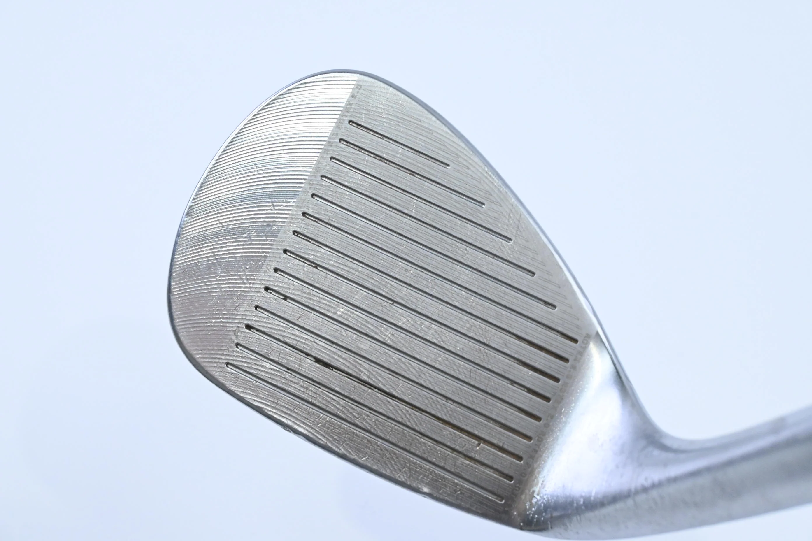 Cleveland 588 RTX 2.0 Lob Wedge / 60 Degree / Wedge Flex Dynamic Gold Shaft - Image 2