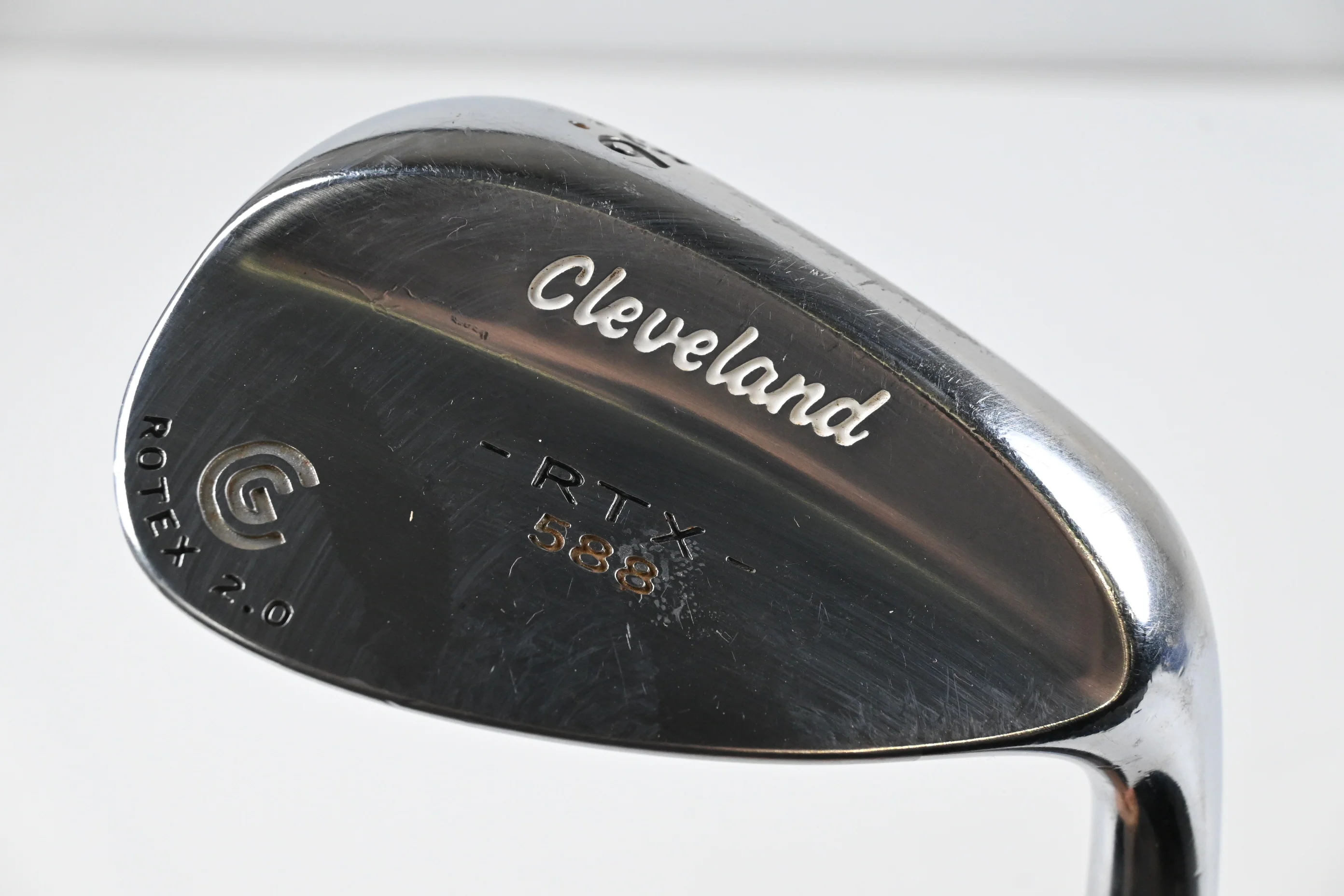 Cleveland 588 RTX 2.0 Sand Wedge / 56 Degree / Wedge Flex Dynamic Gold Shaft