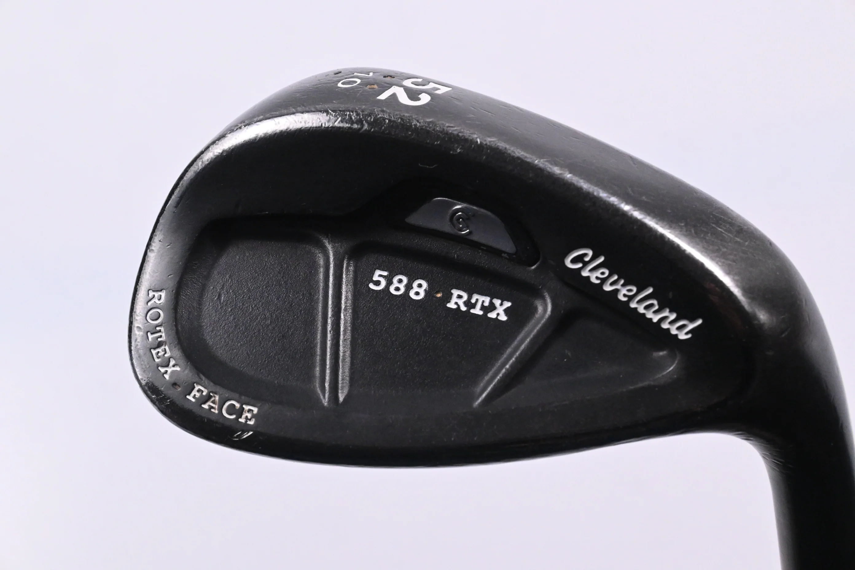 Cleveland 588 RTX Gap Wedge / 52 Degree / Wedge Flex Dynamic Gold Shaft