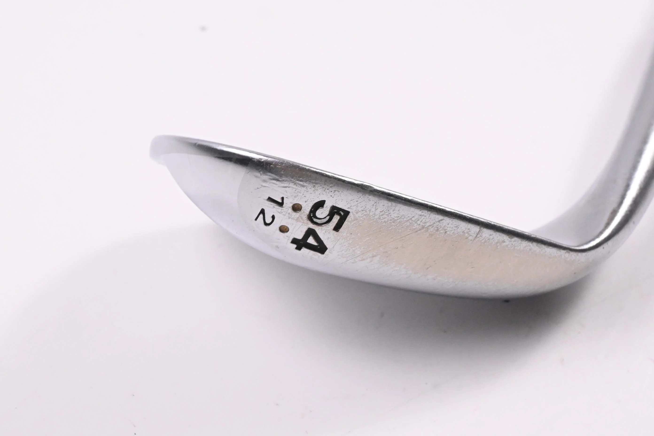 Cleveland 588 RTX Sand Wedge / 54 Degree / Wedge Flex Dynamic Gold Shaft - Image 3