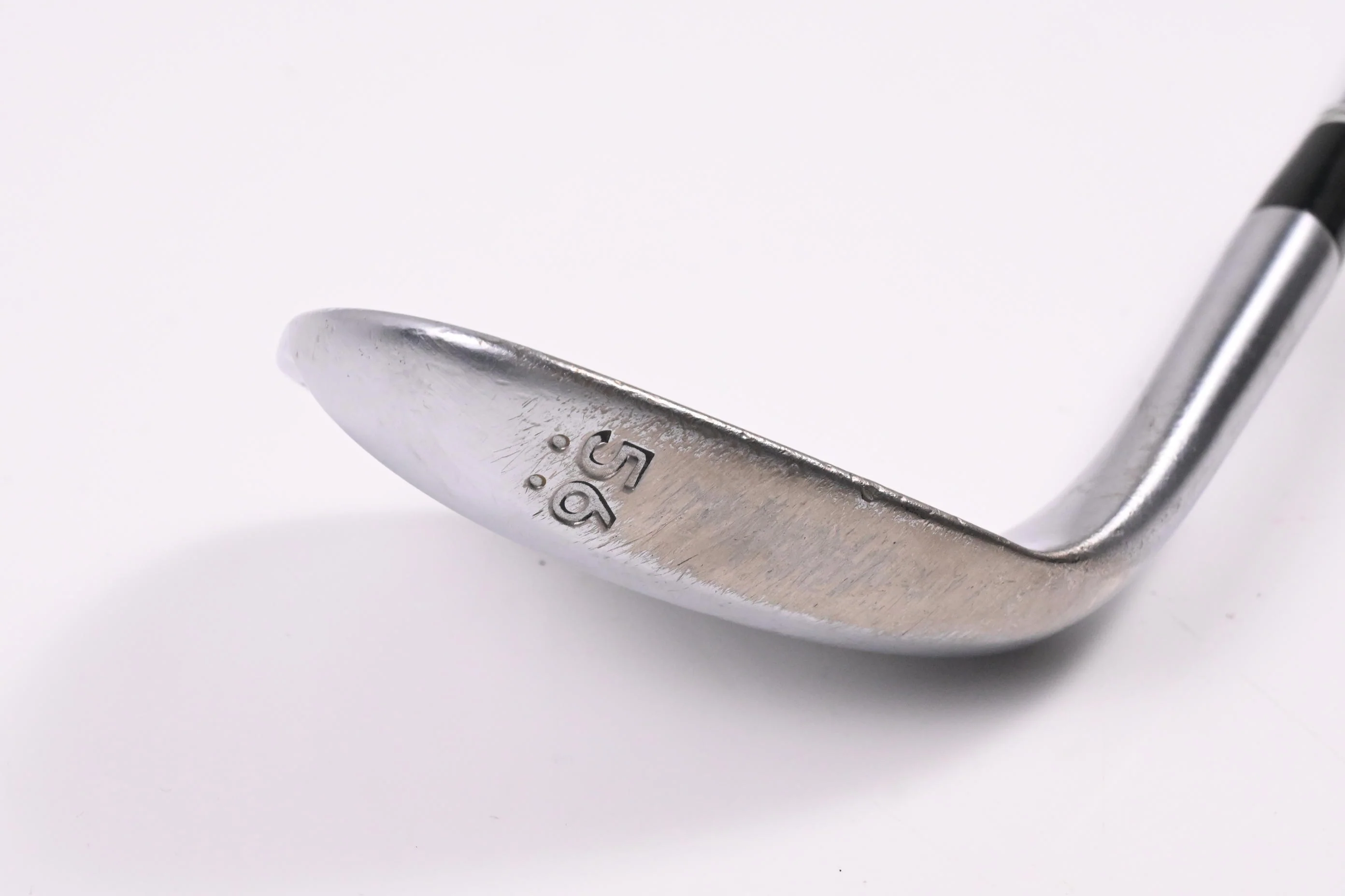 Cleveland 588 RTX 2.0 Sand Wedge / 56 Degree / Stiff Flex Dynamic Gold Shaft - Image 3