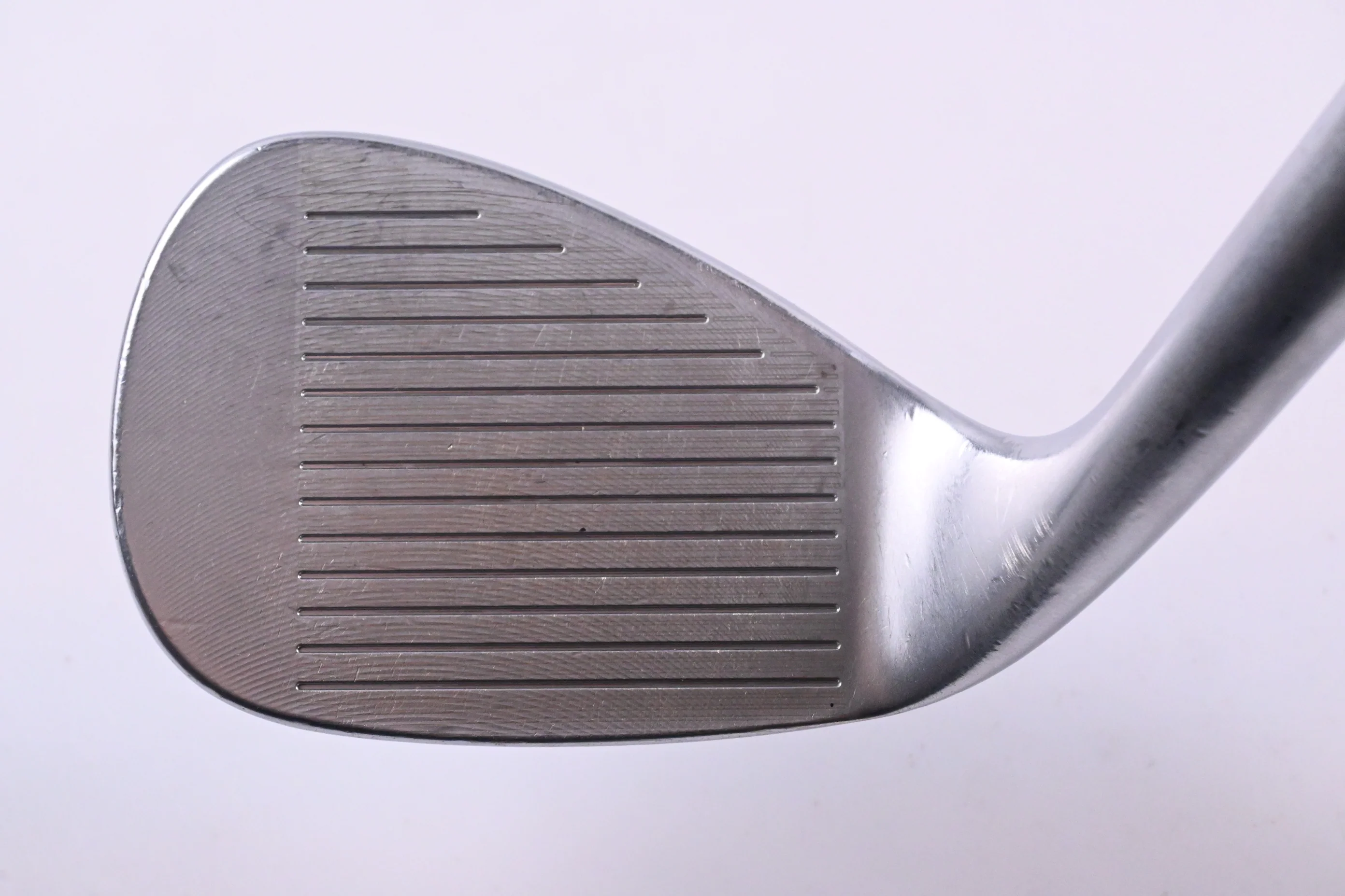 Cleveland 588 RTX Gap Wedge / 52 Degree / Wedge Flex Dynamic Gold Shaft - Image 2
