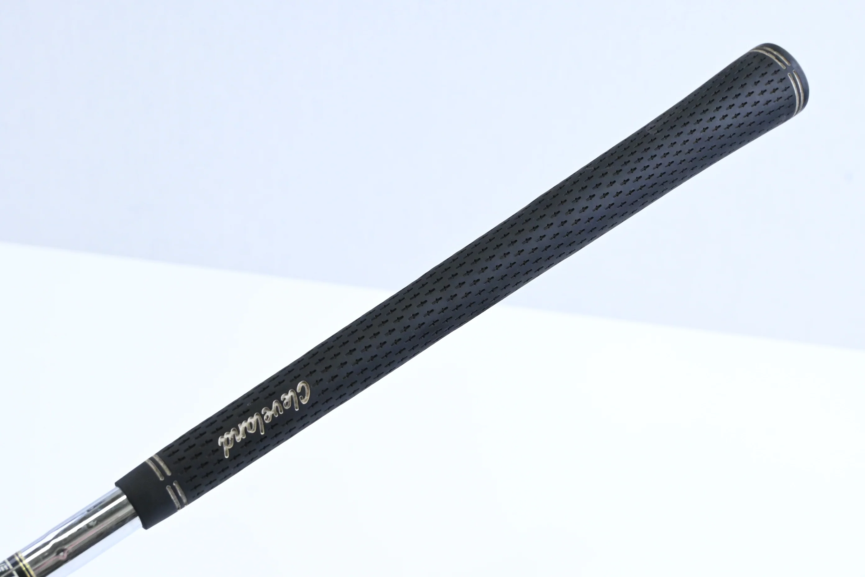 Cleveland 588 RTX Sand Wedge / 56 Degree / Wedge Flex Dynamic Gold Shaft - Image 6