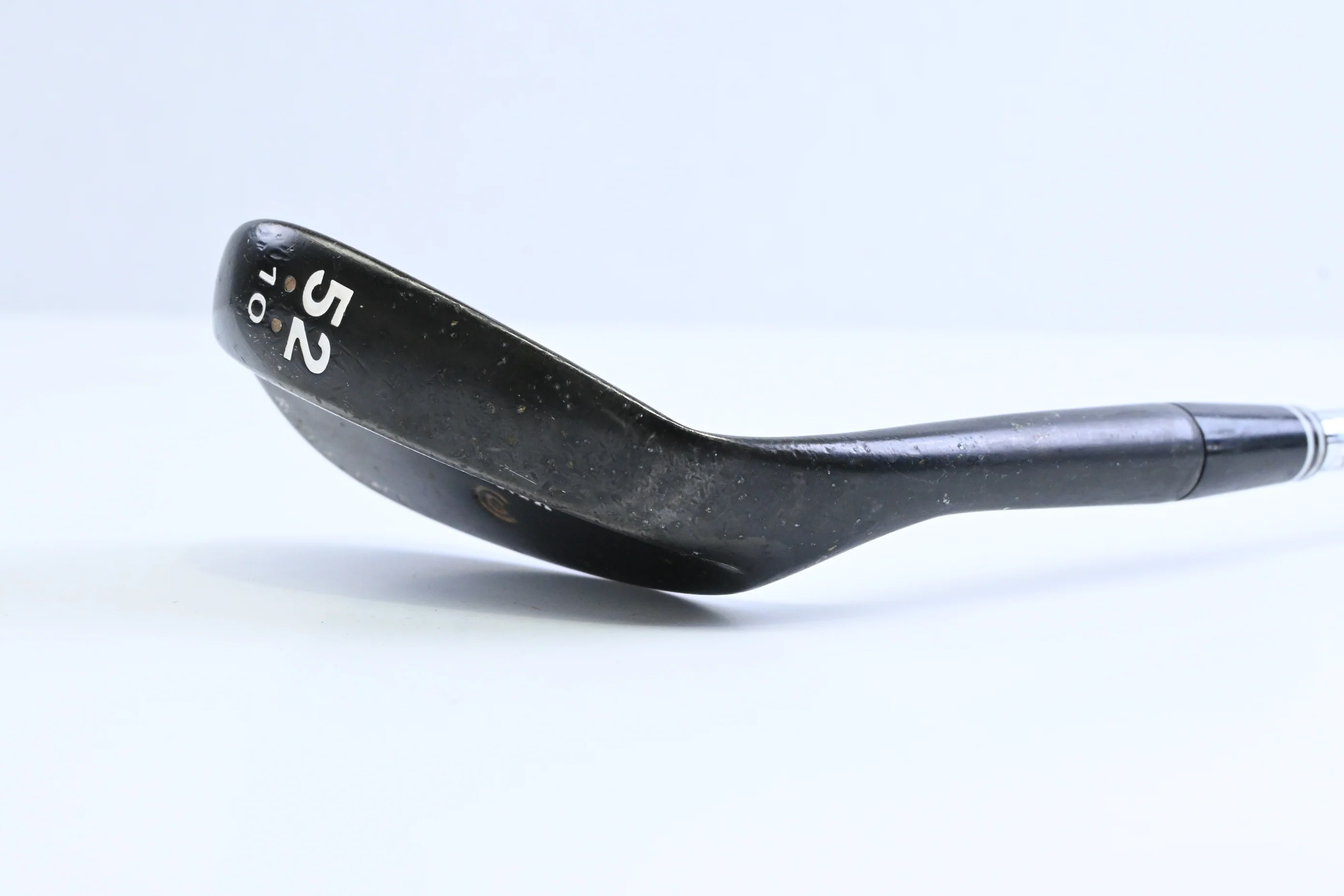 Cleveland 588 RTX Gap Wedge / 52 Degree / Wedge Flex Dynamic Gold Shaft - Image 3