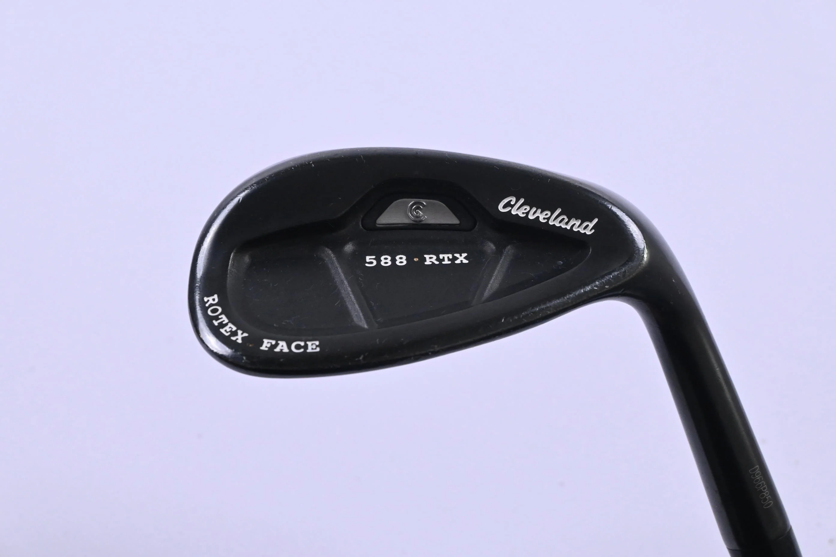 Cleveland 588 RTX Gap Wedge / 52 Degree / Wedge Flex Dynamic Gold Shaft