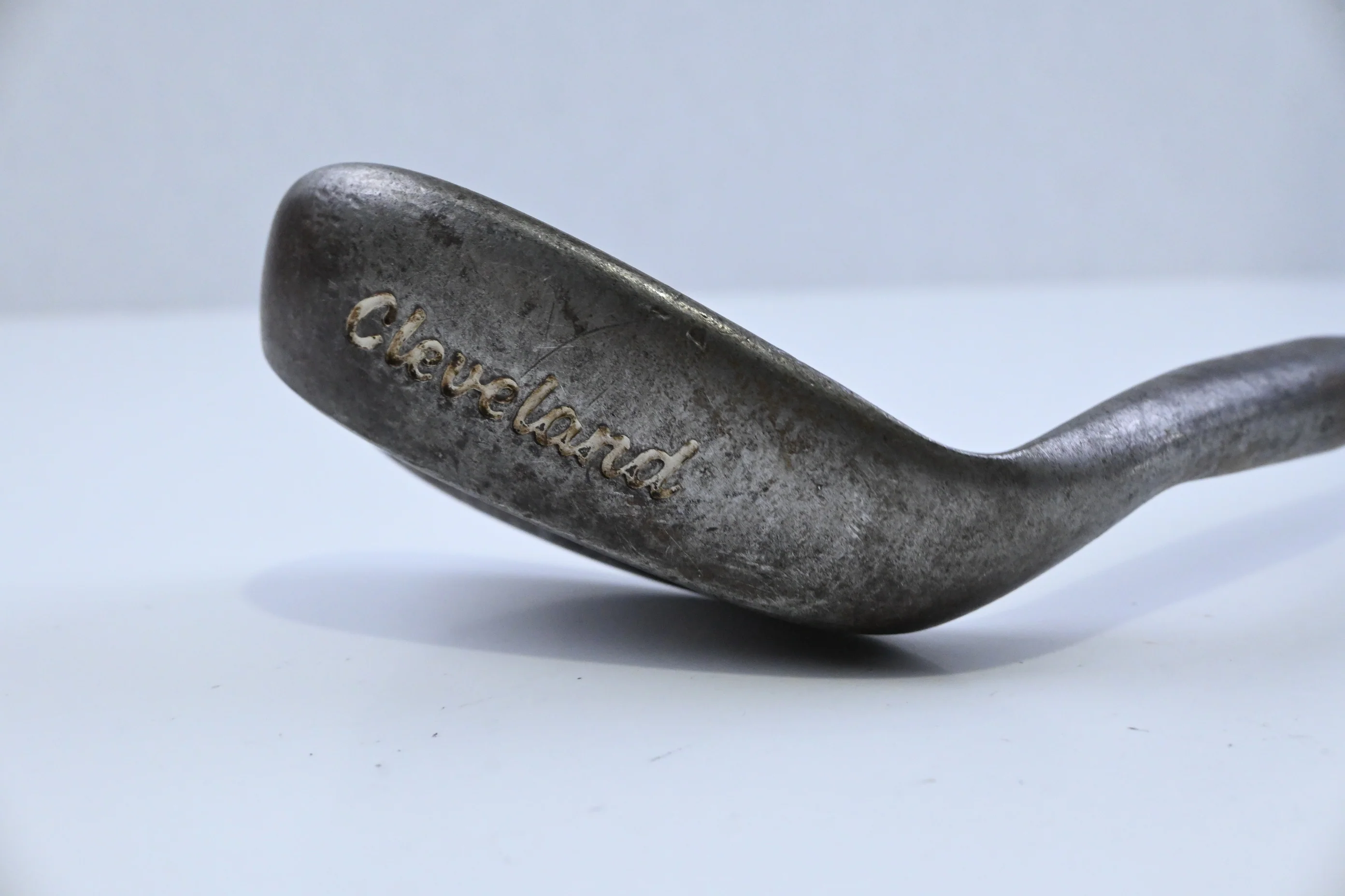 Cleveland 588 Tour Action Lob Wedge / 60 Degree / Stiff Flex Dynamic Gold Shaft - Image 3
