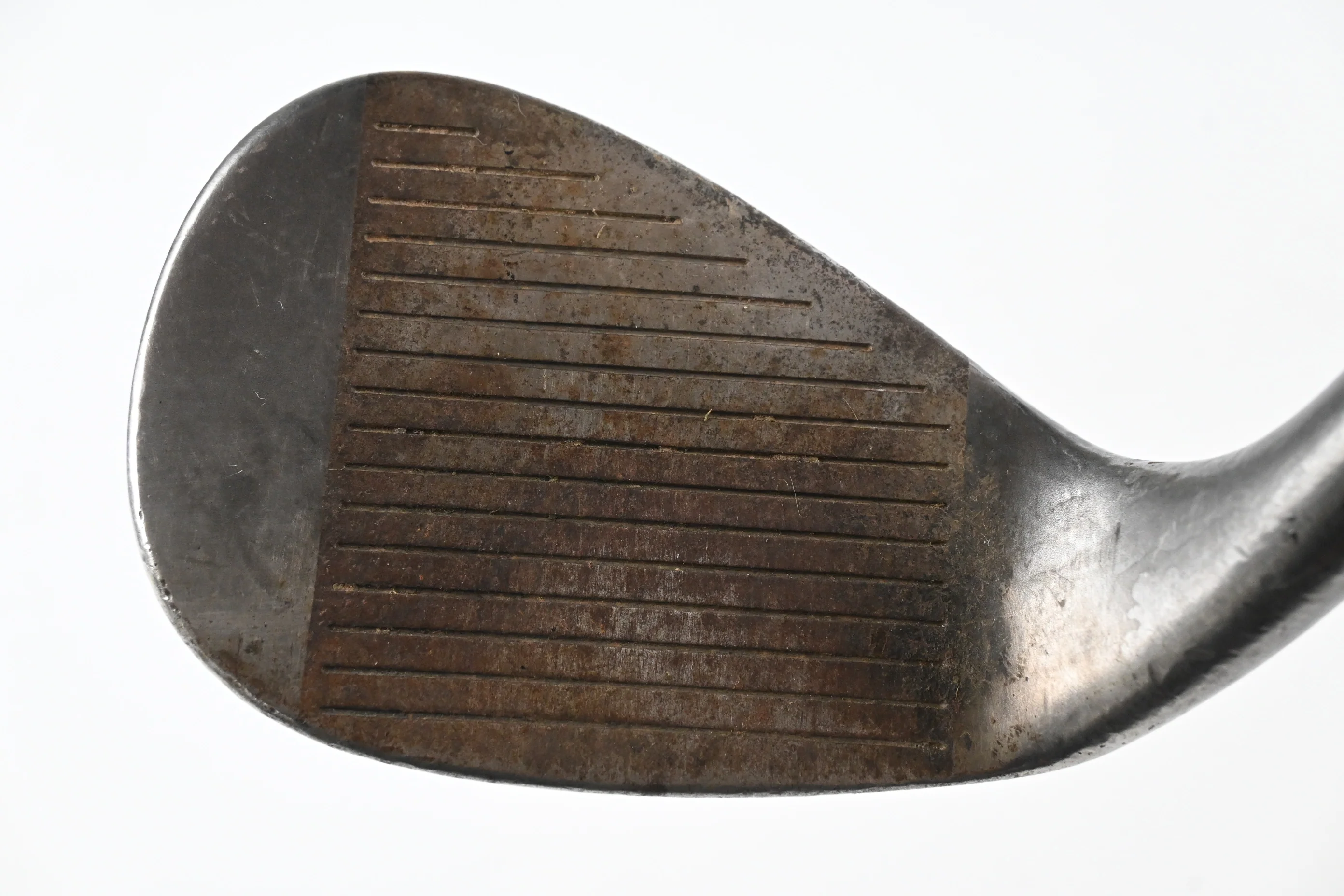 Cleveland 588 Tour Action Gap Wedge / 51 Degree / Wedge Flex Dynamic Gold Shaft - Image 2