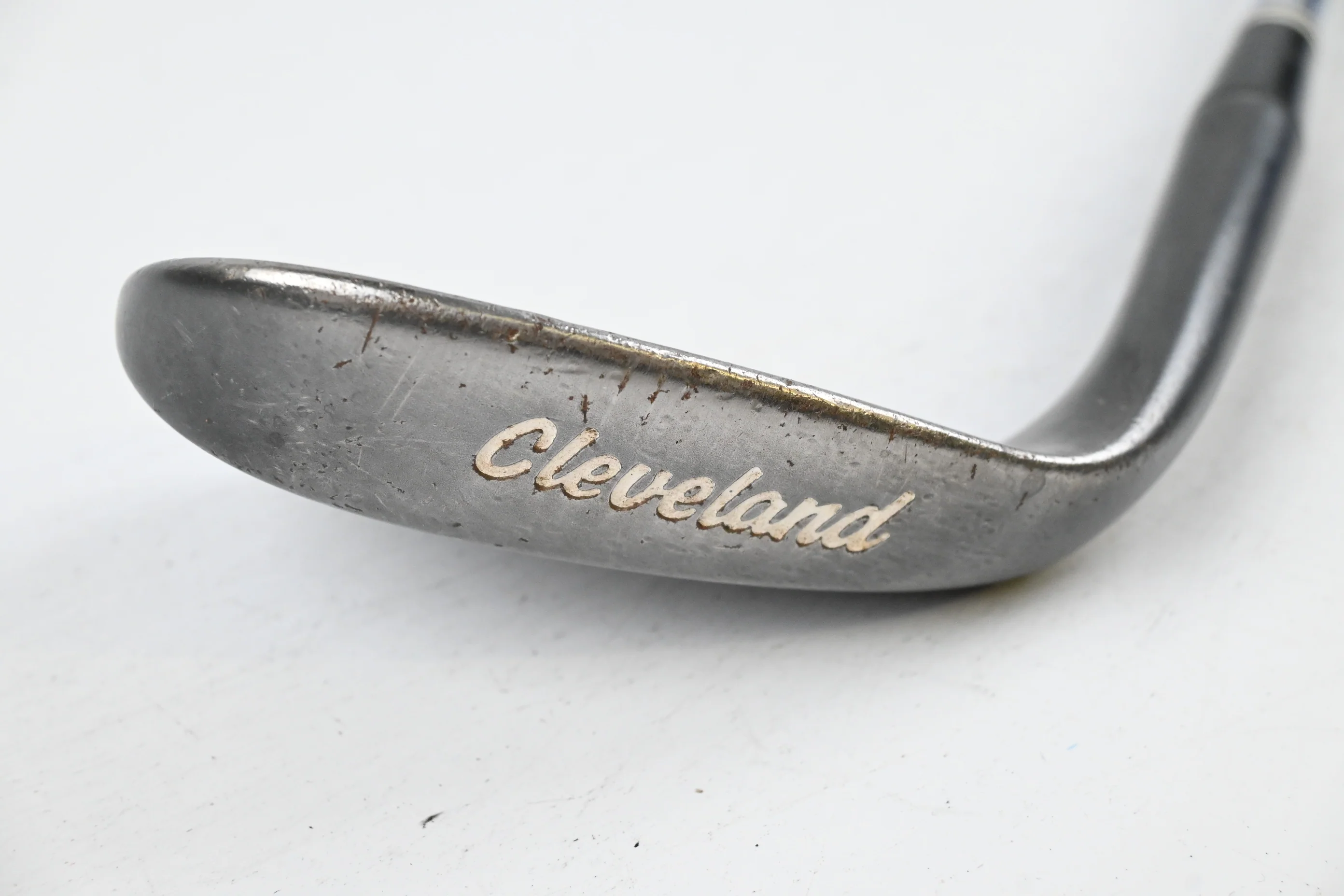 Cleveland 588 Tour Action Gap Wedge / 51 Degree / Wedge Flex Dynamic Gold Shaft - Image 3