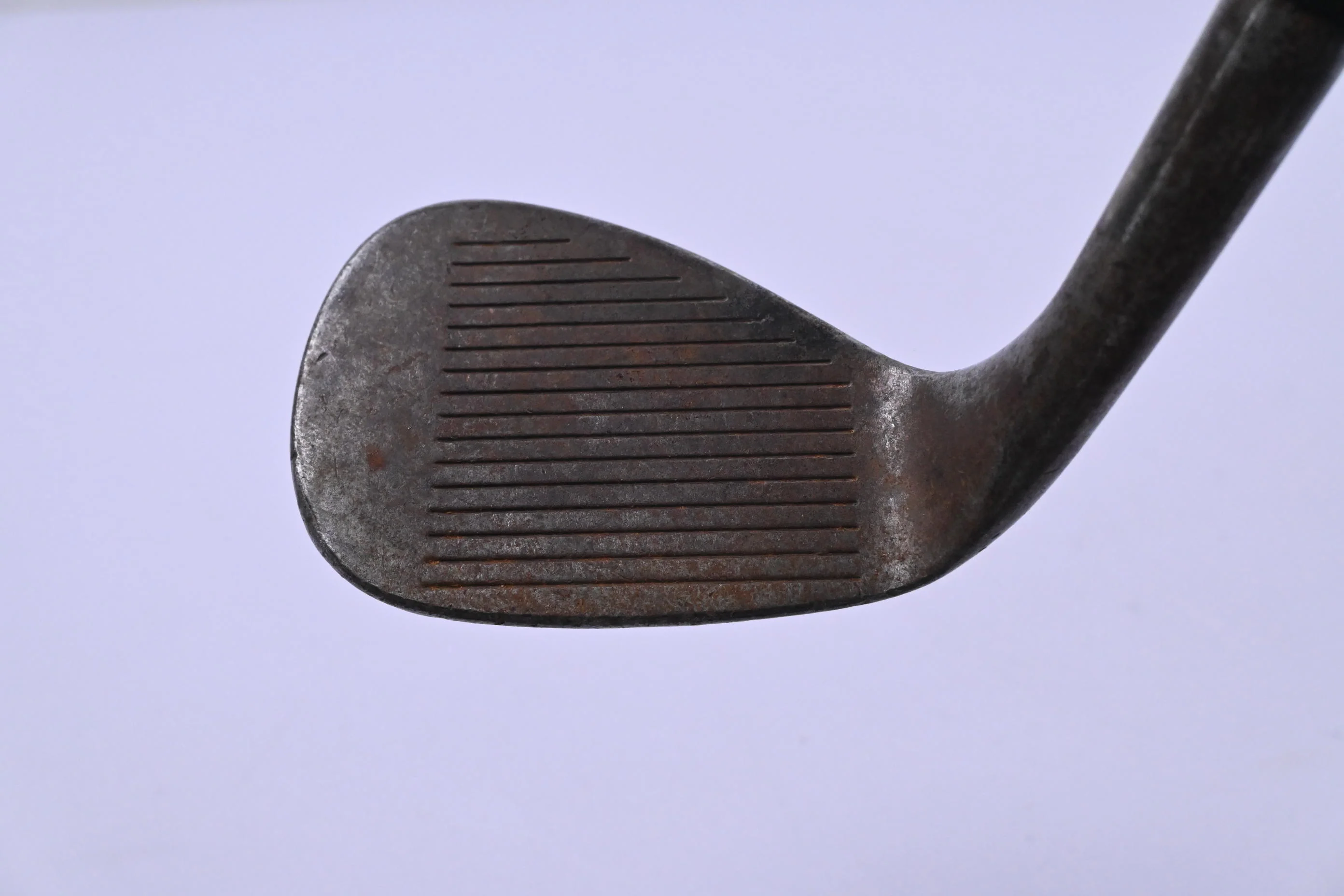 Cleveland 588 Tour Action Lob Wedge / 60 Degree / Wedge Flex Dynamic Gold Shaft - Image 2