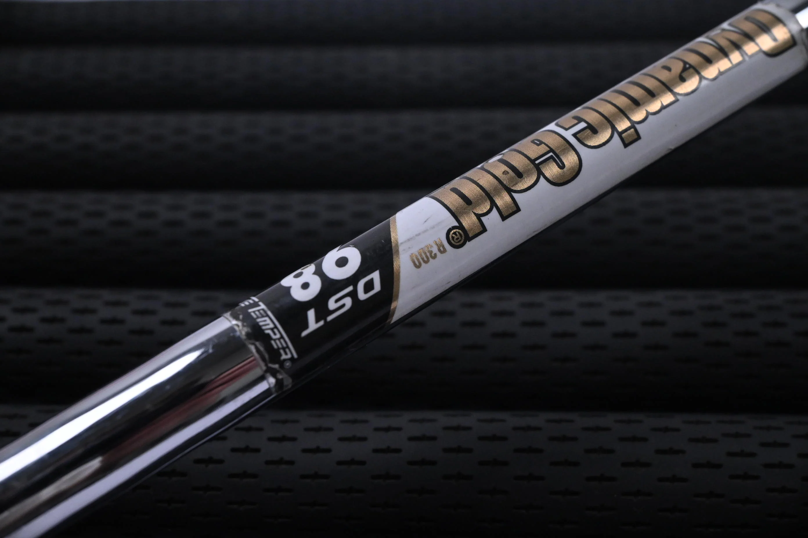 Cleveland CBX Irons / 5-PW+GW+SW / Regular Flex Dynamic Gold DST 98 R300 Shafts - Image 5