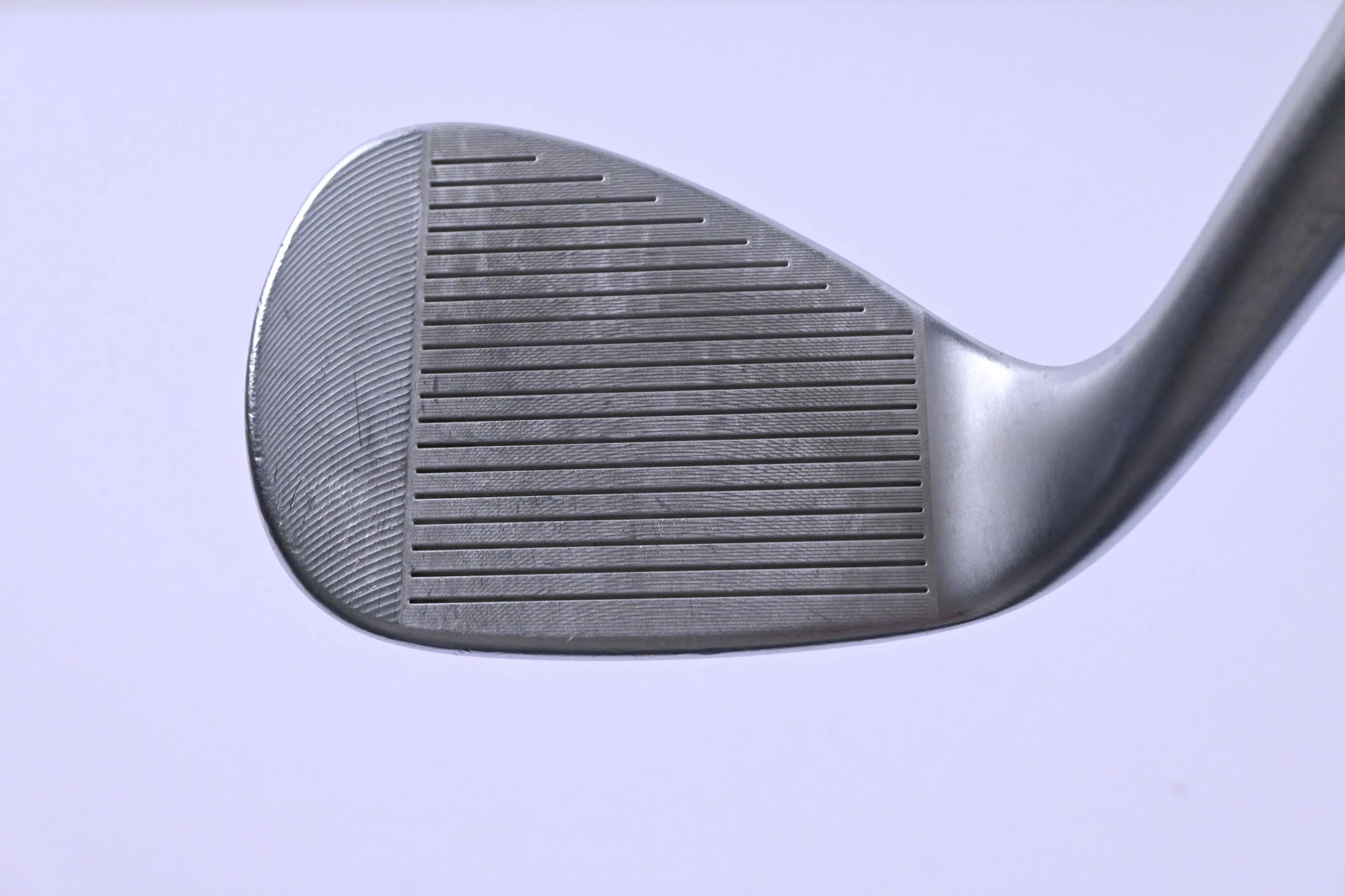 Cleveland CBX Zipcore Sand Wedge / 54 Degree / Wedge Flex Dynamic Gold Spinner - Image 2