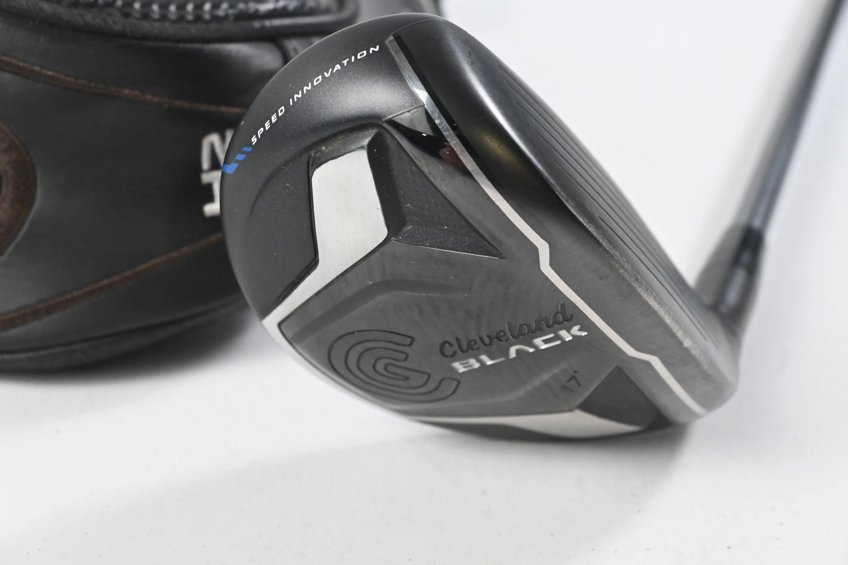 Cleveland CG Black 2015 #2 Hybrid / 17 Degree / Regular Flex Diamana 74 Shaft