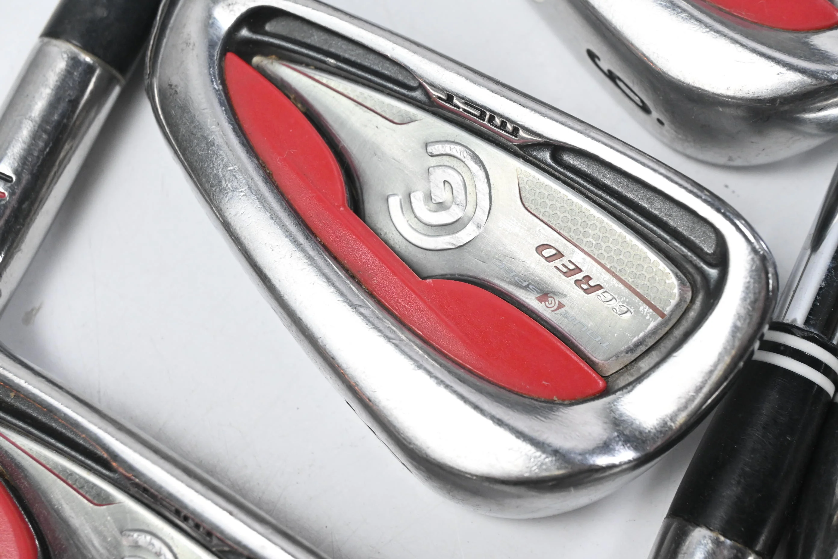 Cleveland CG Red Irons / 4-9i / Stiff Flex Dynamic Gold S300 Shafts
