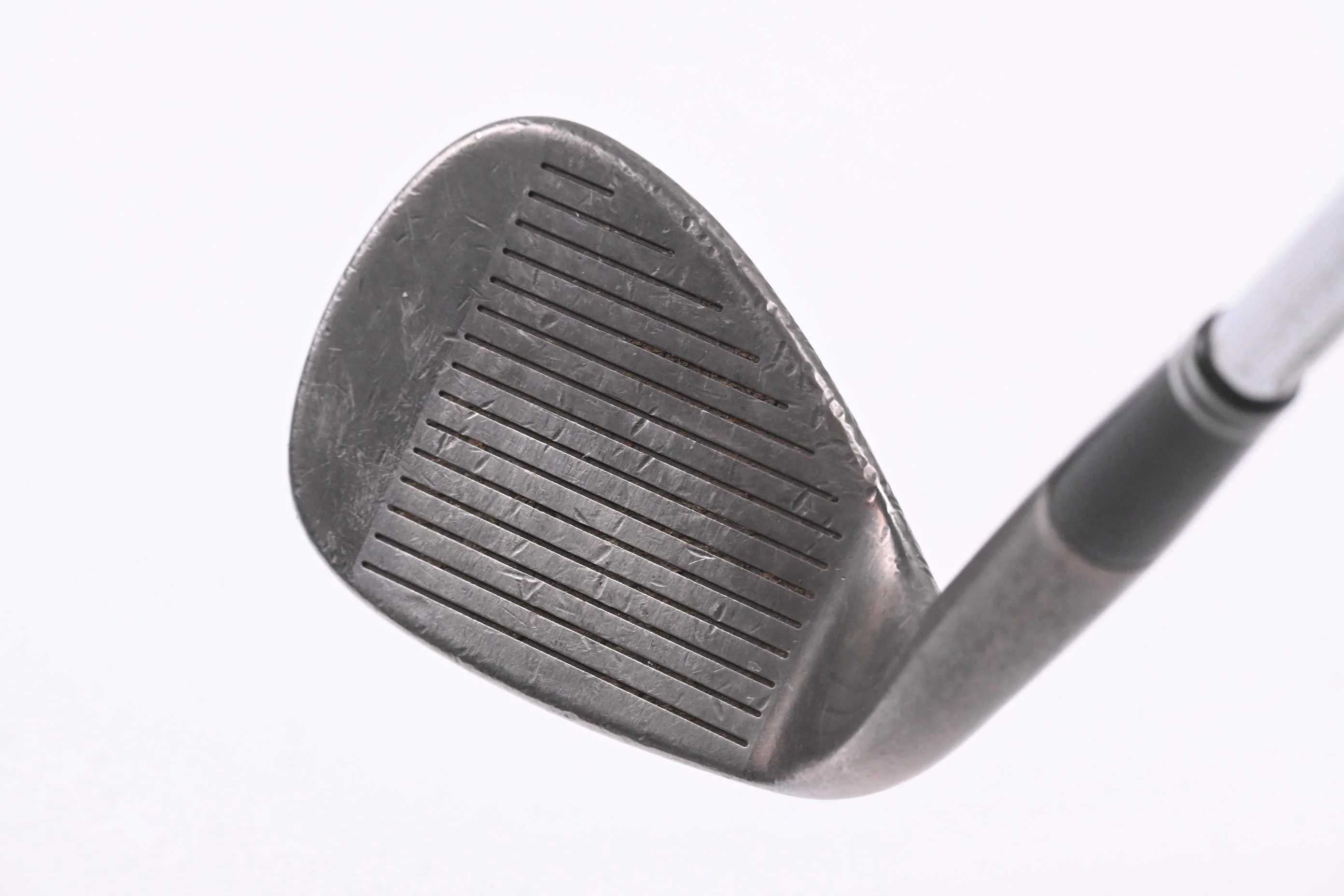 Cleveland CG10 Gap Wedge / 52 Degree / Wedge Flex Dynamic Gold Shaft - Image 2