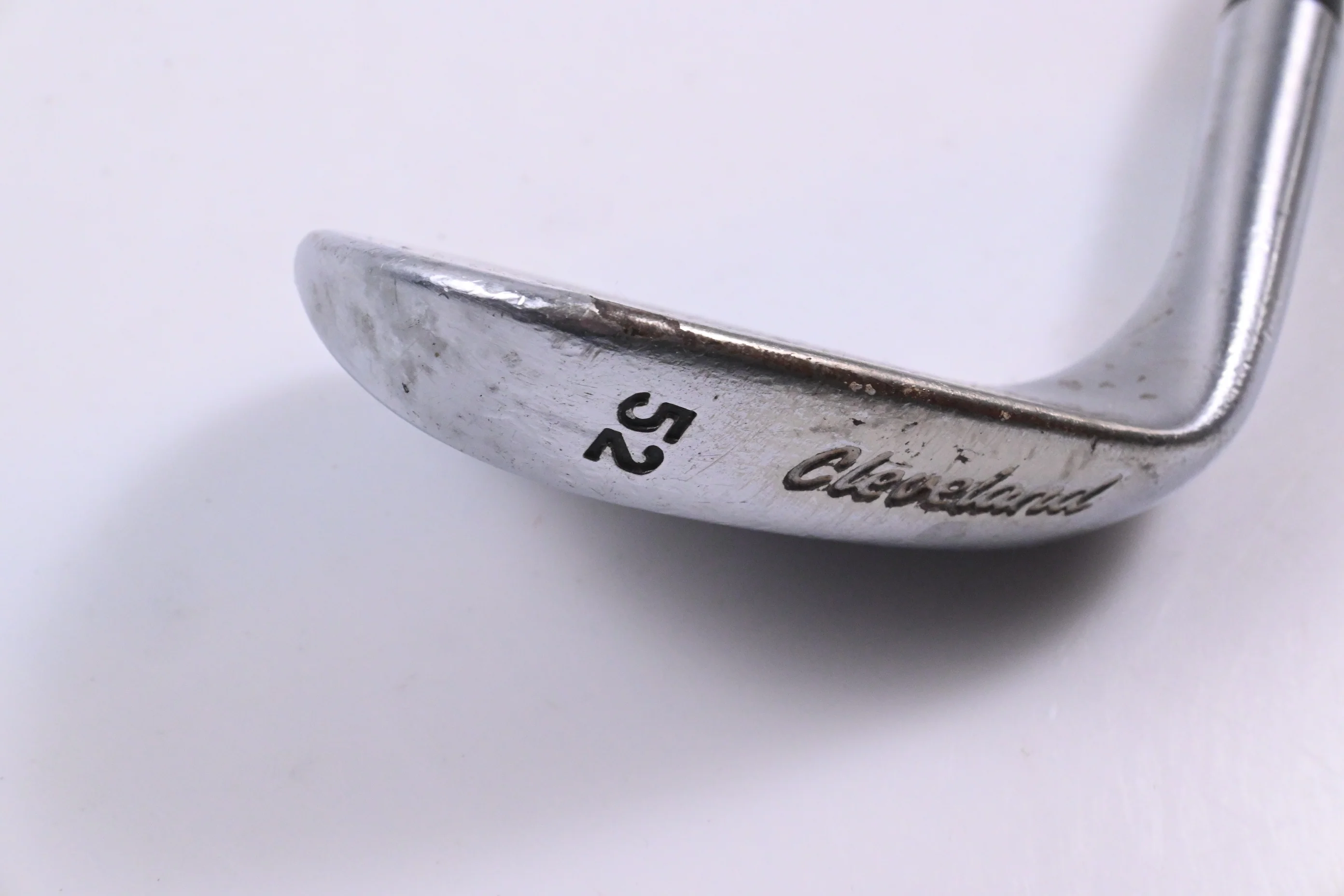Cleveland CG11 Gap Wedge / 52 Degree / Wedge Flex Dynamic Gold Shaft - Image 3