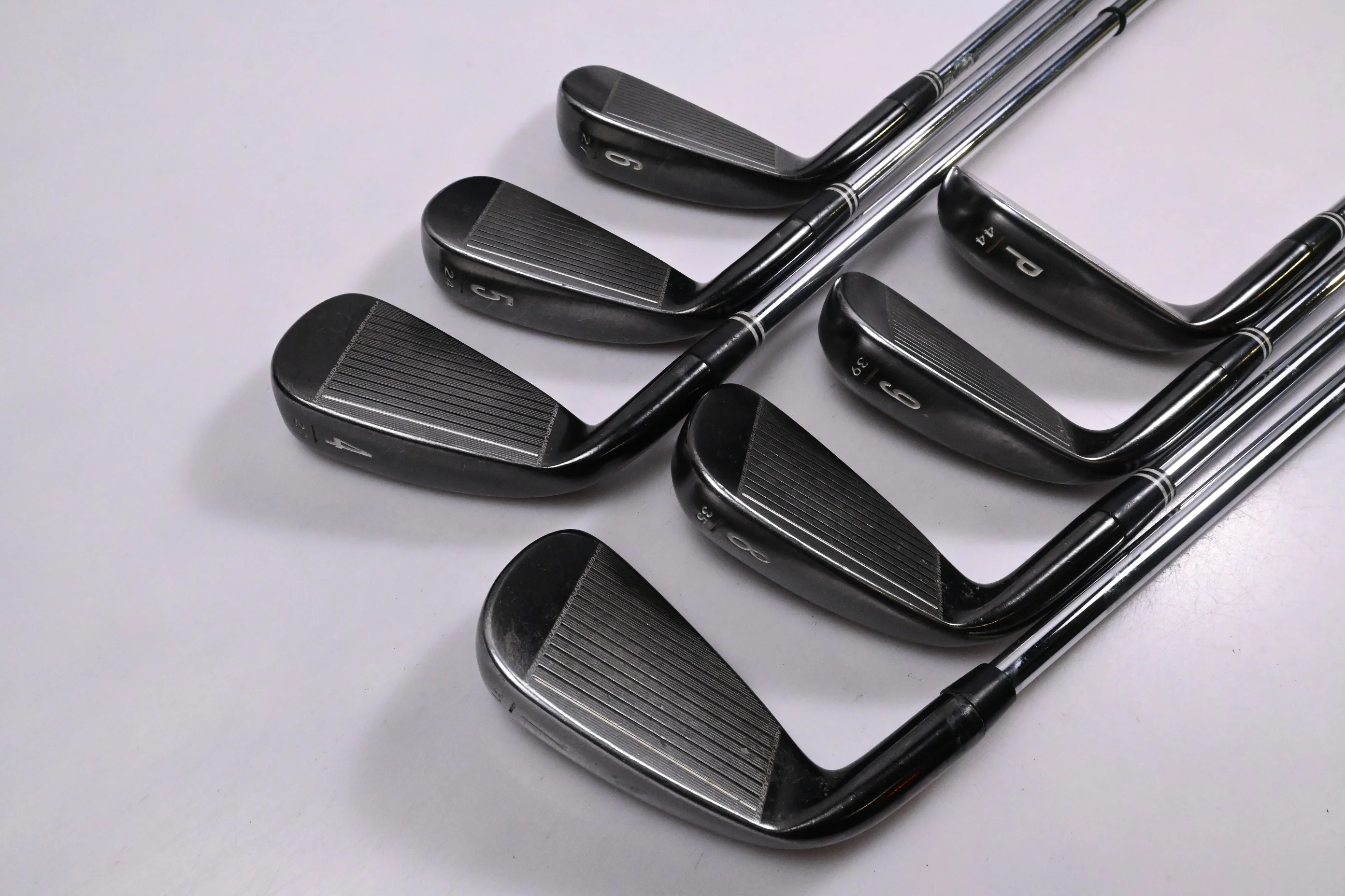 Cleveland CG16 Black Pearl Irons / 4-PW / Regular Flex Cleveland Traction 85 - Image 4