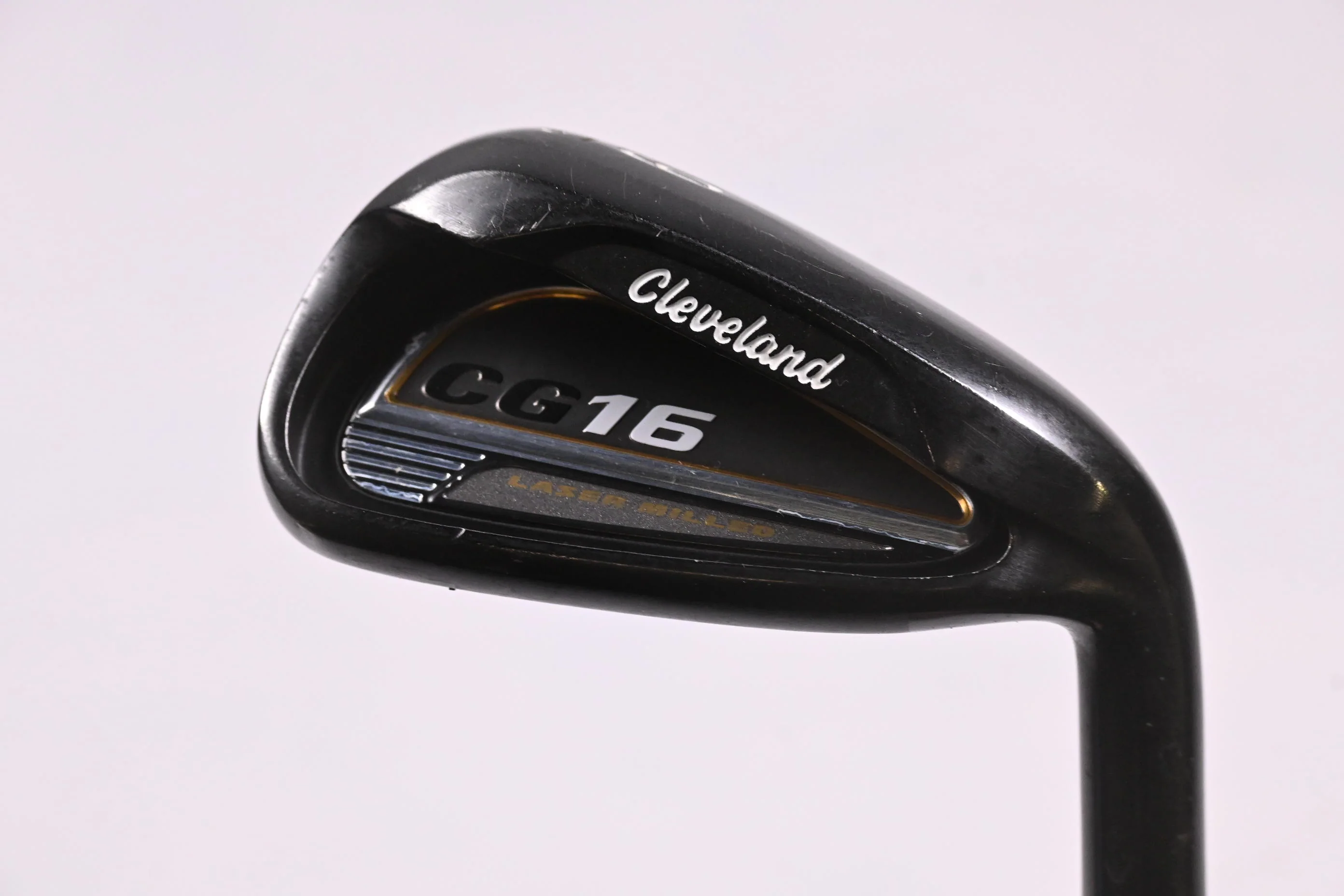 Cleveland CG16 Black Pearl #9 Iron / Regular Flex Cleveland Traction 85 Shaft