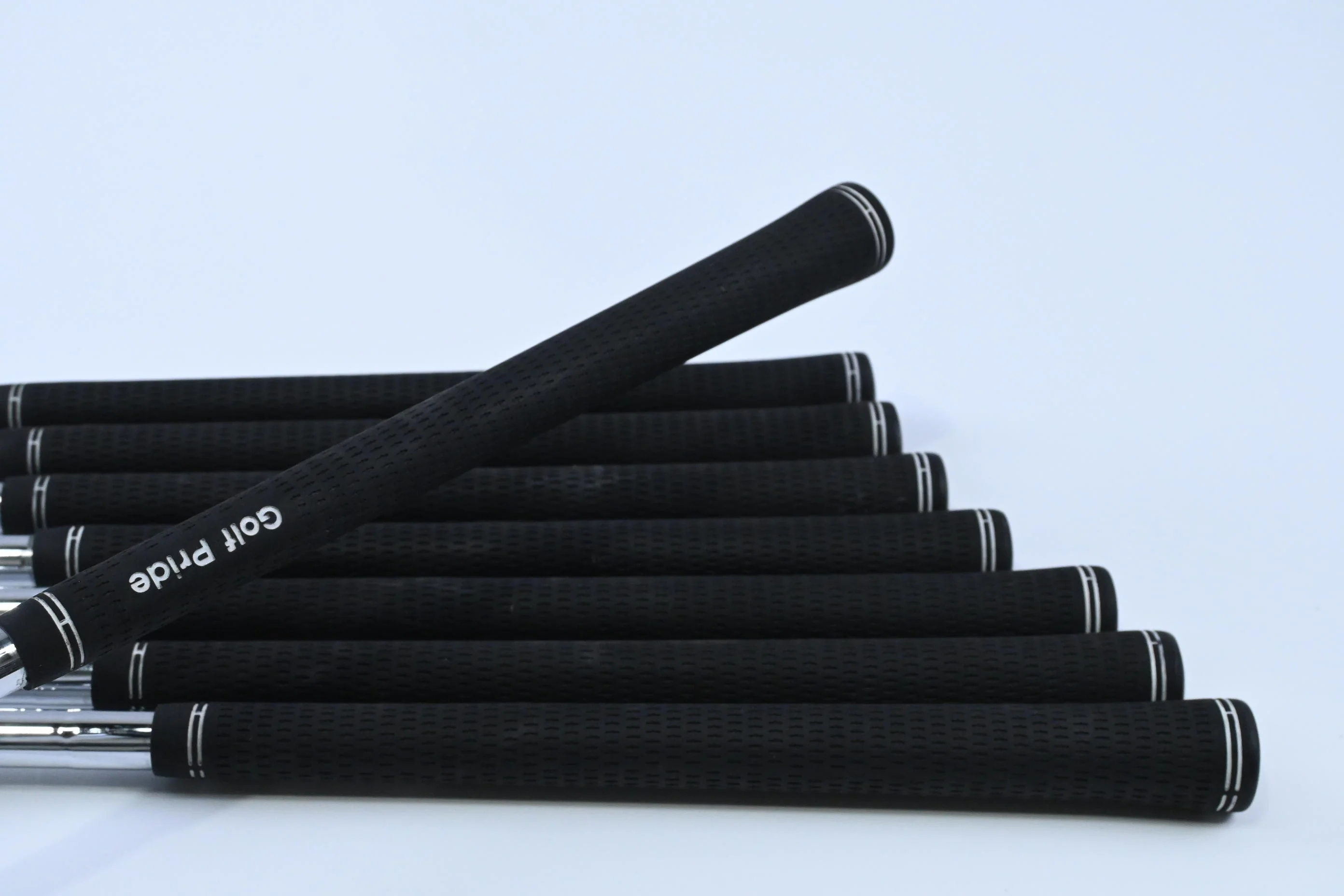 Cleveland CG4 Irons / 3-PW / Stiff Flex ActionLite Tour Shafts - Image 7