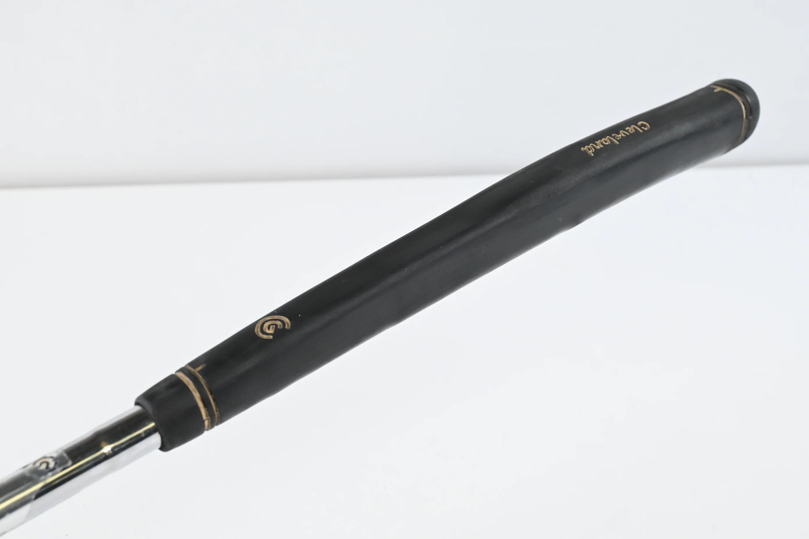 Cleveland Classic Collection Black HB 1.5 Putter / 35 Inch - Image 6