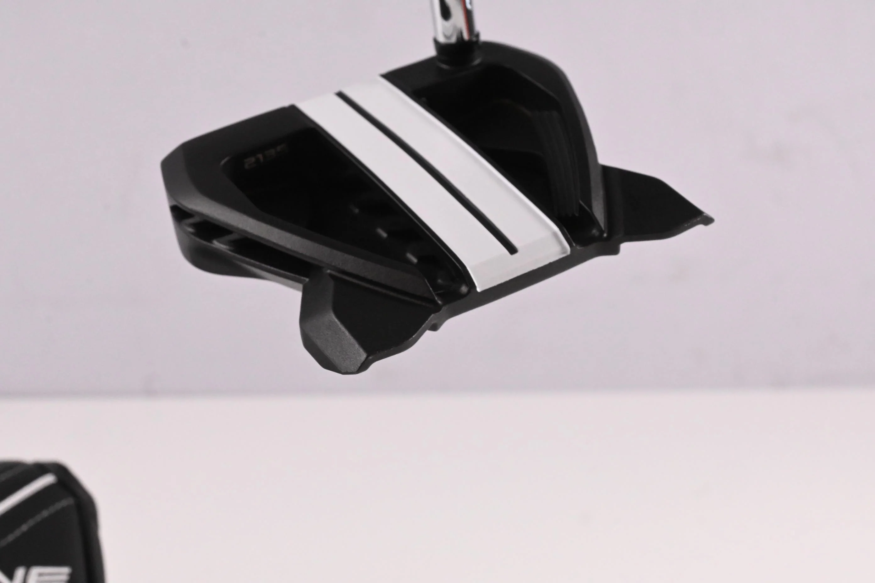 Left Hand Cleveland Frontline Elite RHO Putters / 35 Inch - Image 5