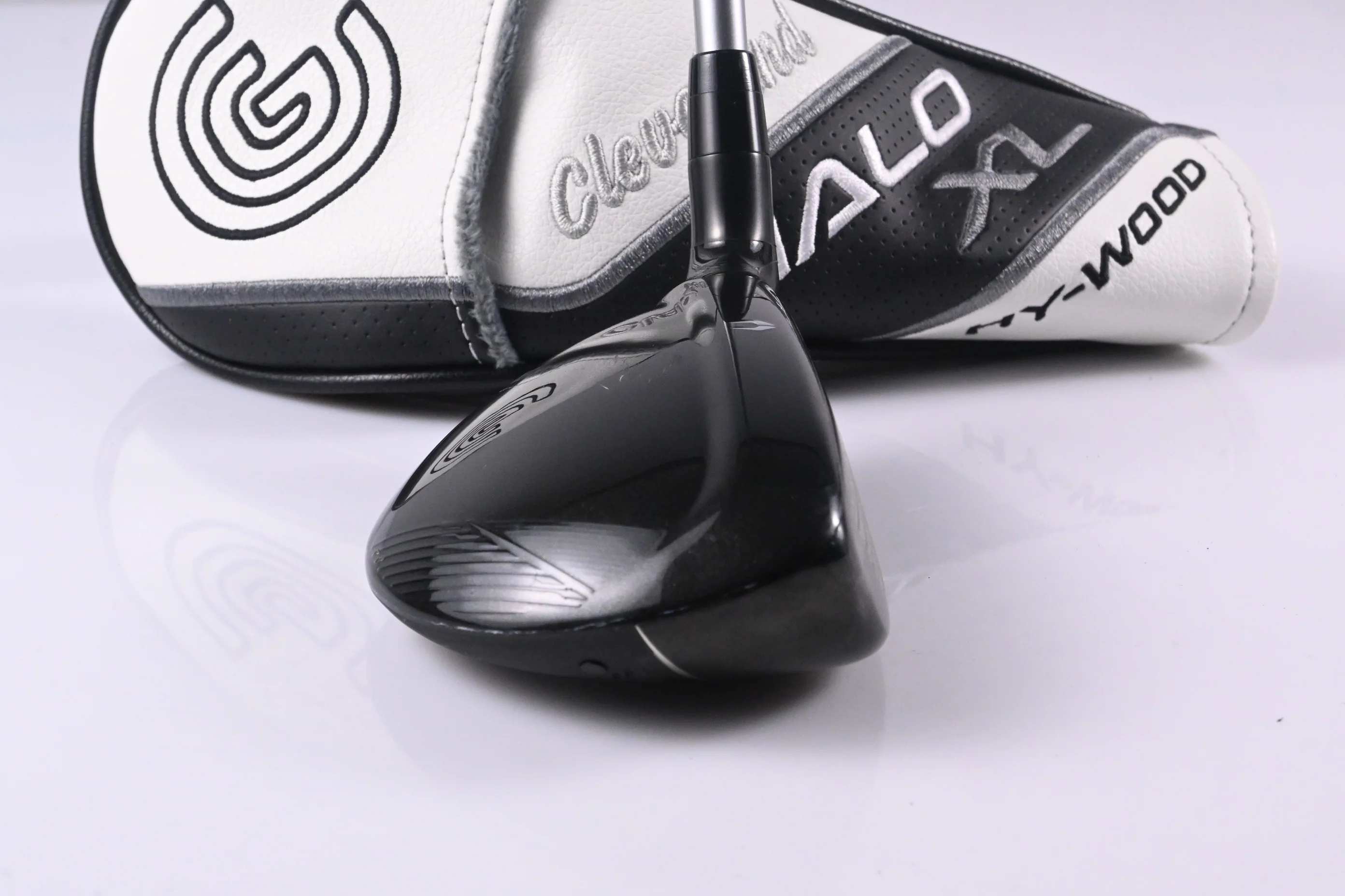 Cleveland Halo XL Hy-Wood #3+ Hybrid / 17 Degree / Stiff Flex Aldila Ascent 40 - Image 3