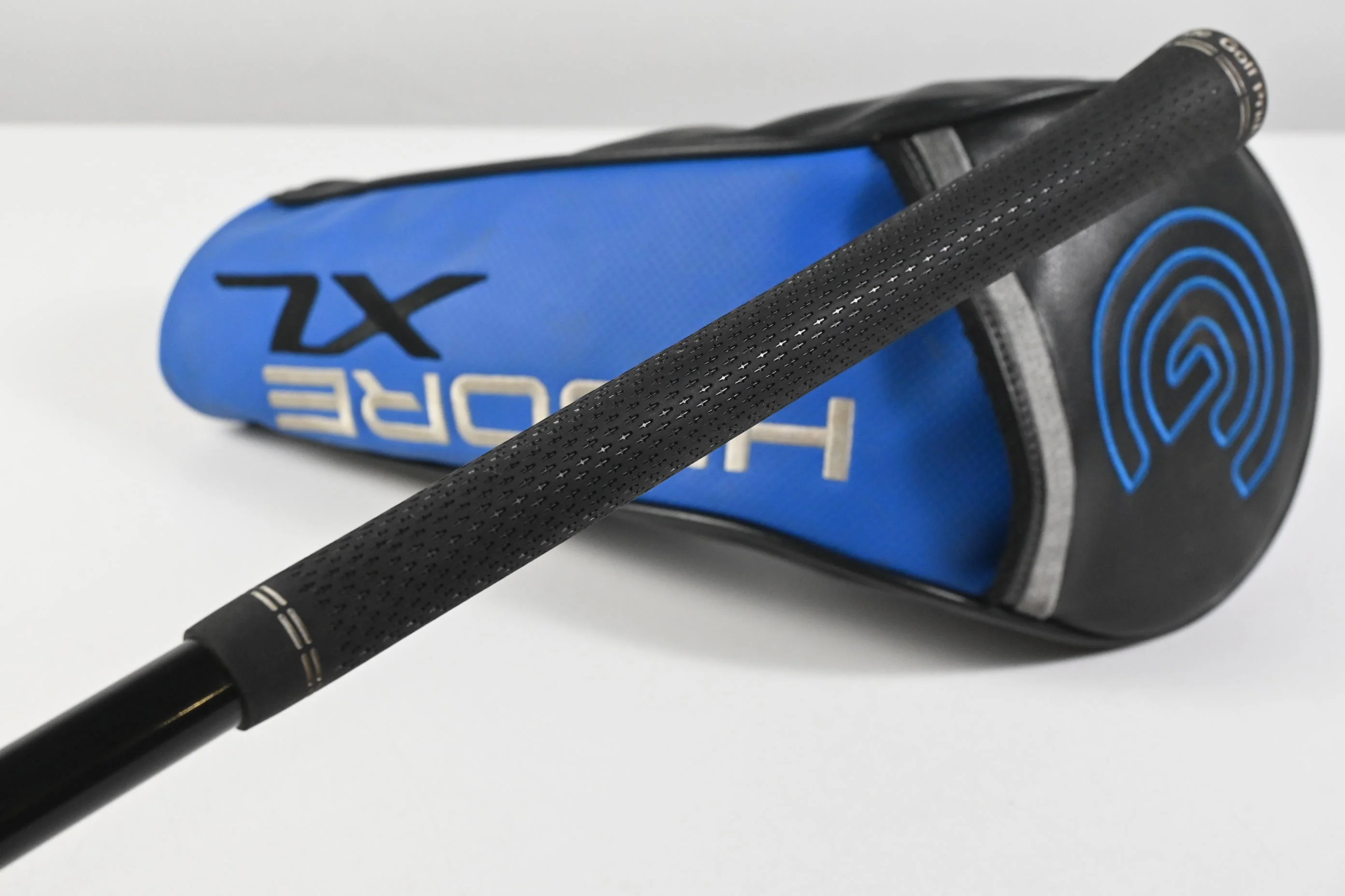 Cleveland HiBore XL Lite Driver / 9-12 Degree / Regular Flex Aldila Ascent 40 - Image 8