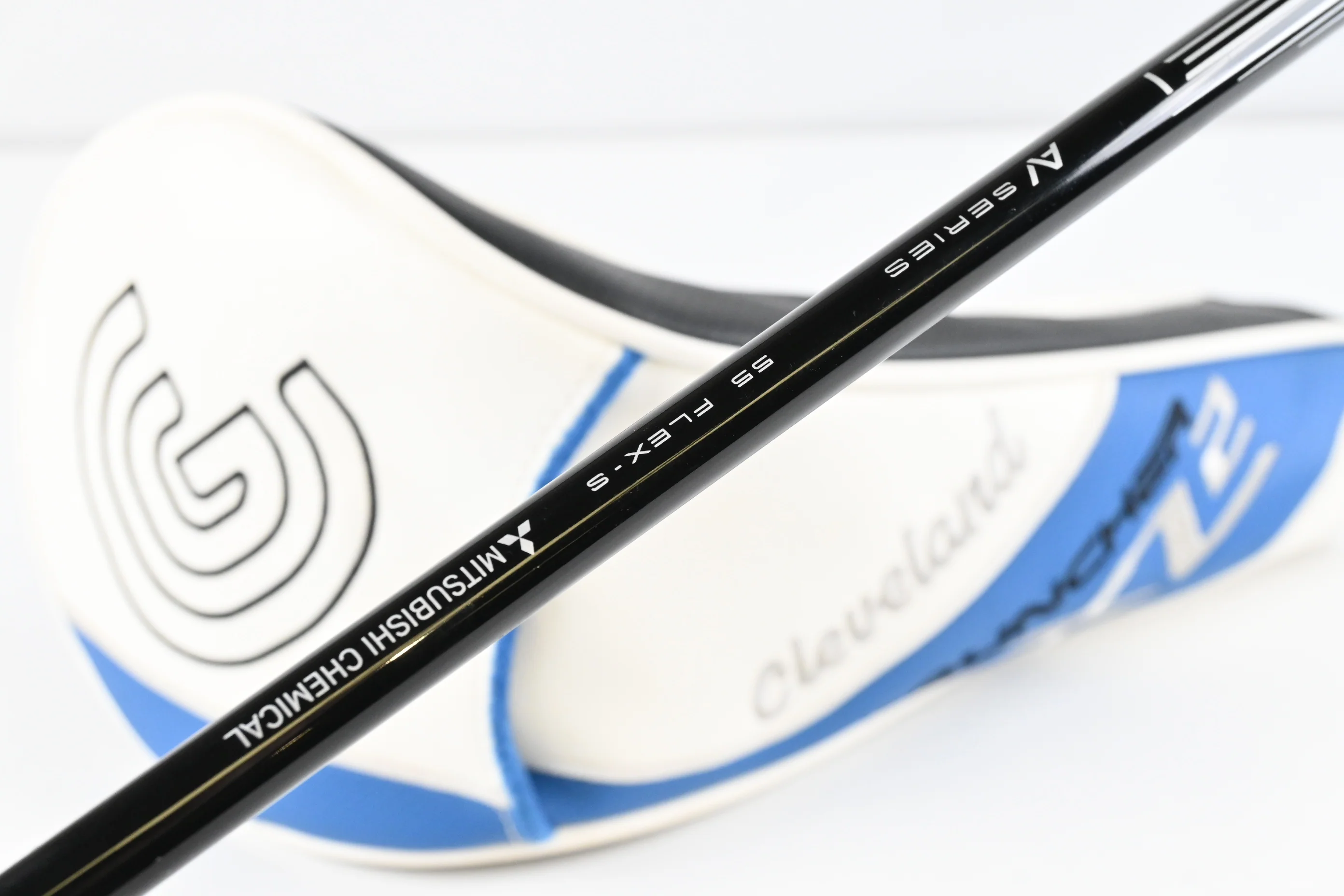 Cleveland HiBore XL Lite Driver / 9-12 Degree / Stiff Flex Tensei AV Blue 55 - Image 6