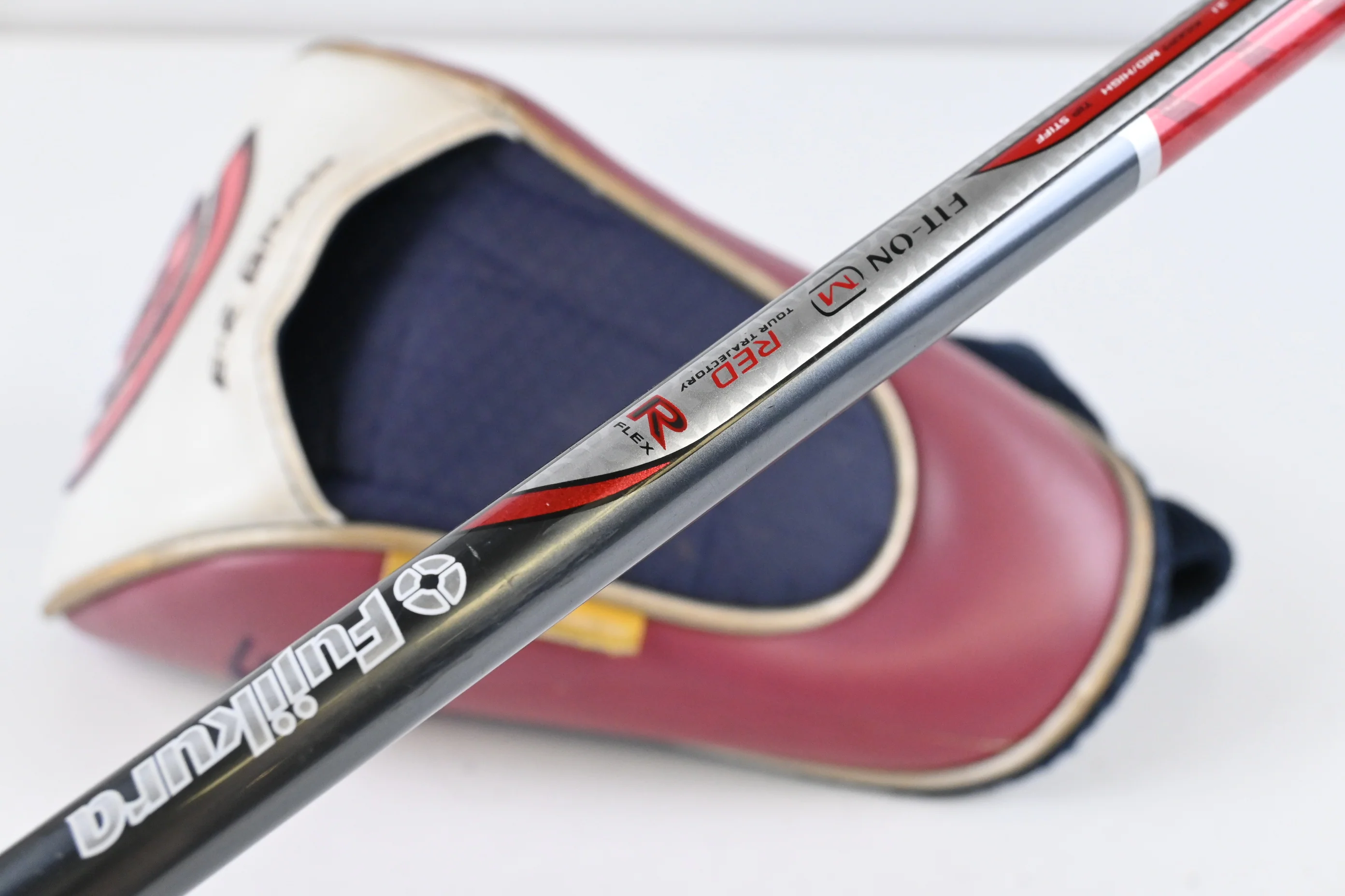 Cleveland HiBore XLS Driver / 9.5 Degree / Regular Flex Fujikura Fit-On Red 65 - Image 6