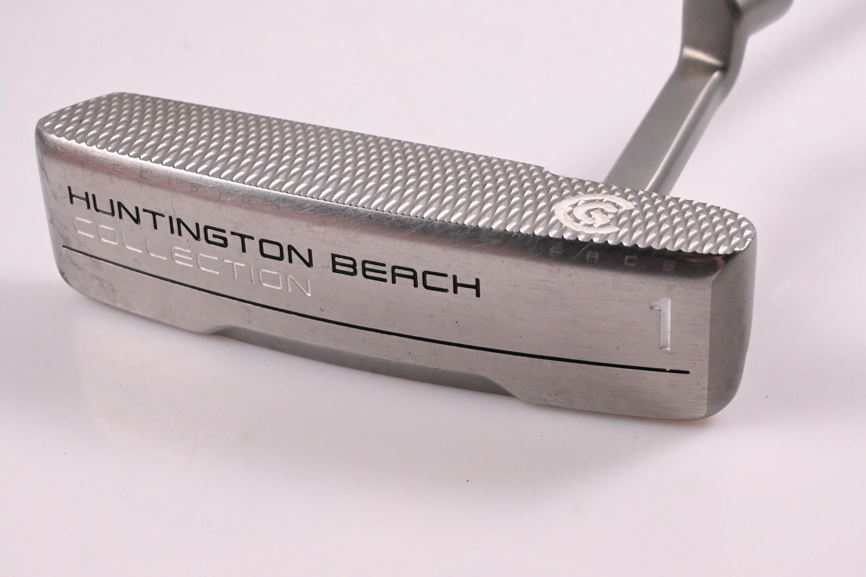 Cleveland Huntington Beach #1 Putter / 34 Inch - Image 2