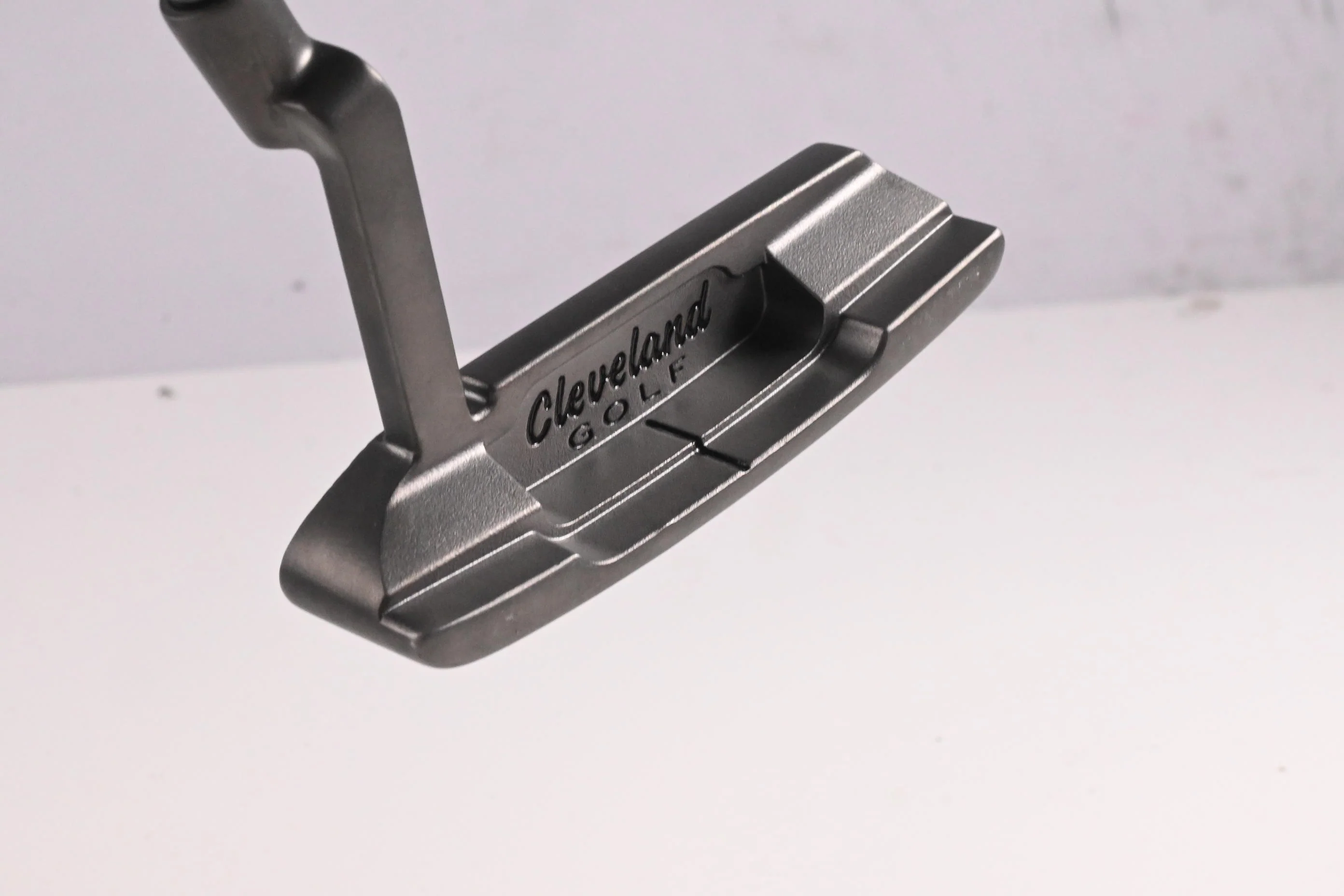 Cleveland Huntington Beach Soft Premier #4 Putter / 33 Inch - Image 4