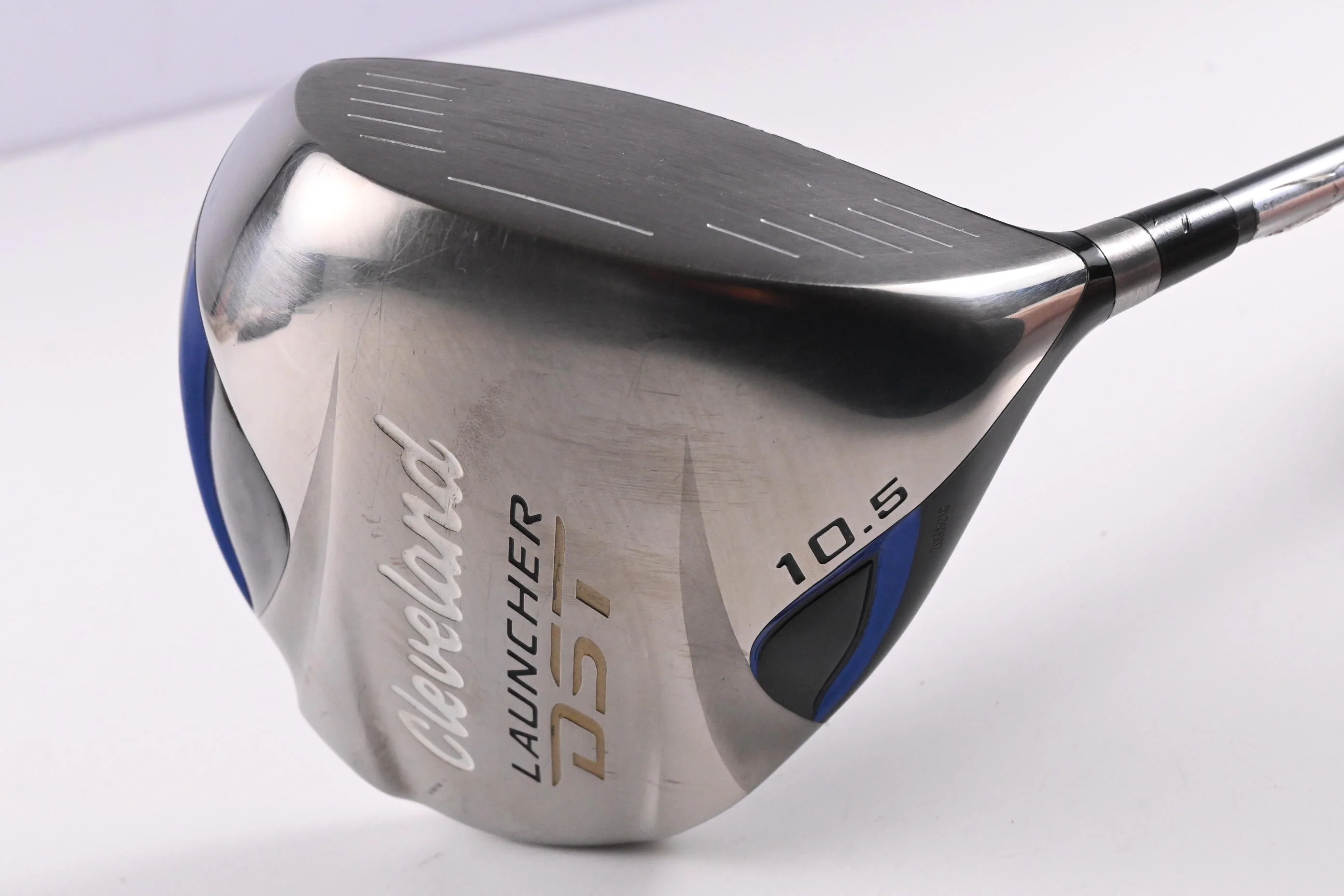 Cleveland Launcher DST Driver / 10.5 Degree / Stiff Flex Diamana Red 44 Shaft - Image 2