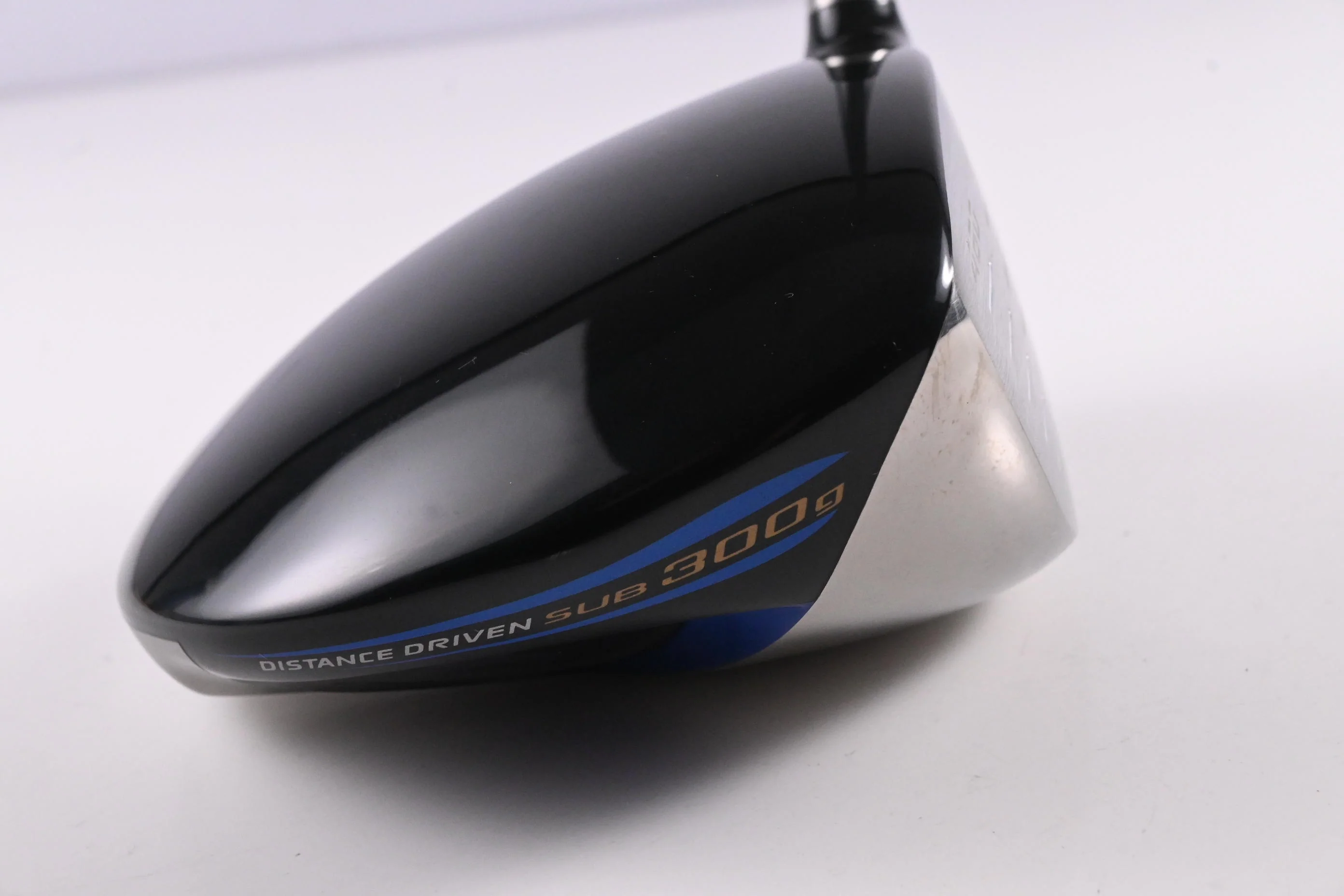 Cleveland Launcher DST Driver / 10.5 Degree / Stiff Flex Diamana Red 44 Shaft - Image 3