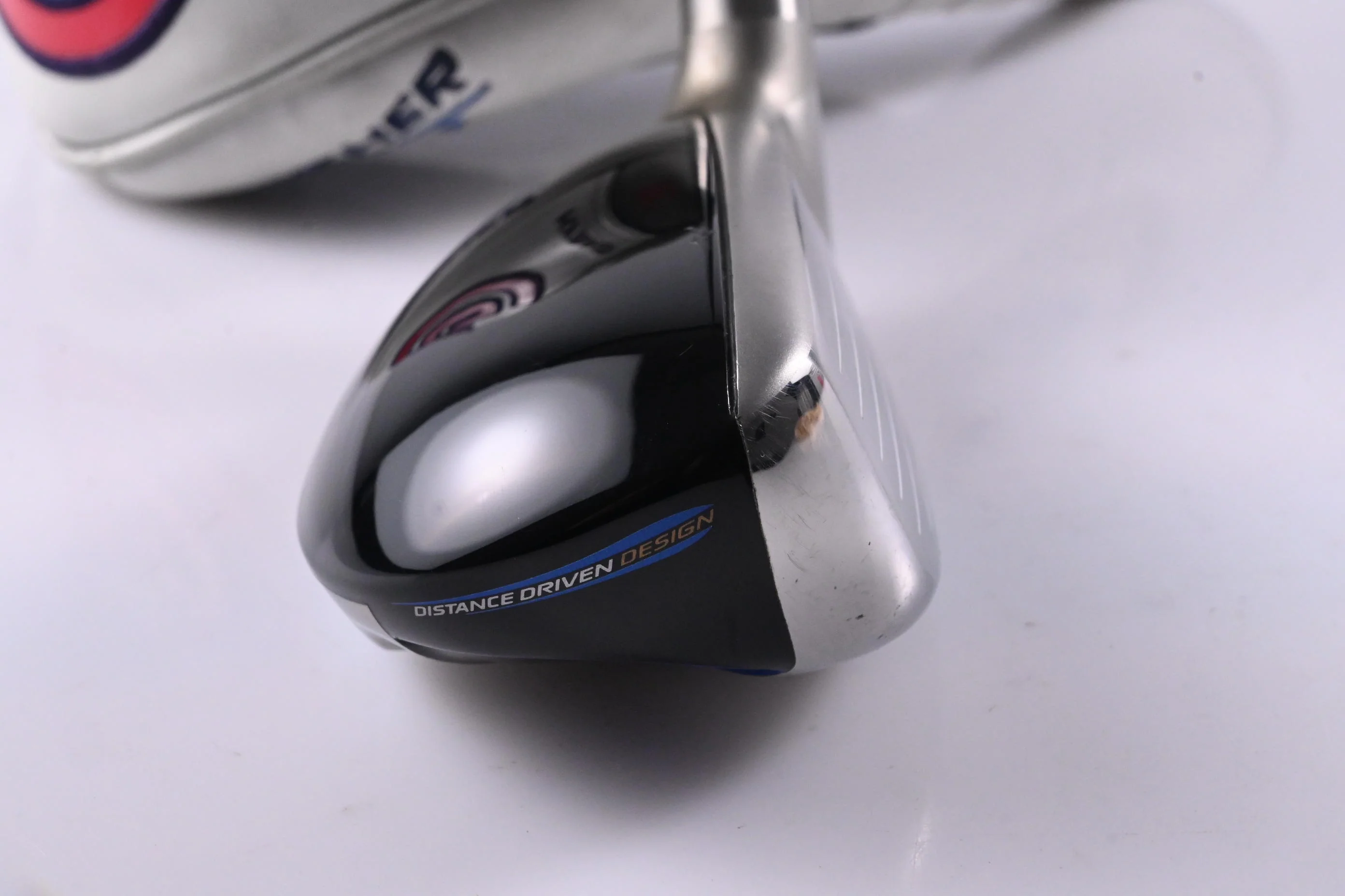 Cleveland Launcher DST #2 Hybrid / 18 Degree / Regular Flex Diamana Red 74 Shaft - Image 3